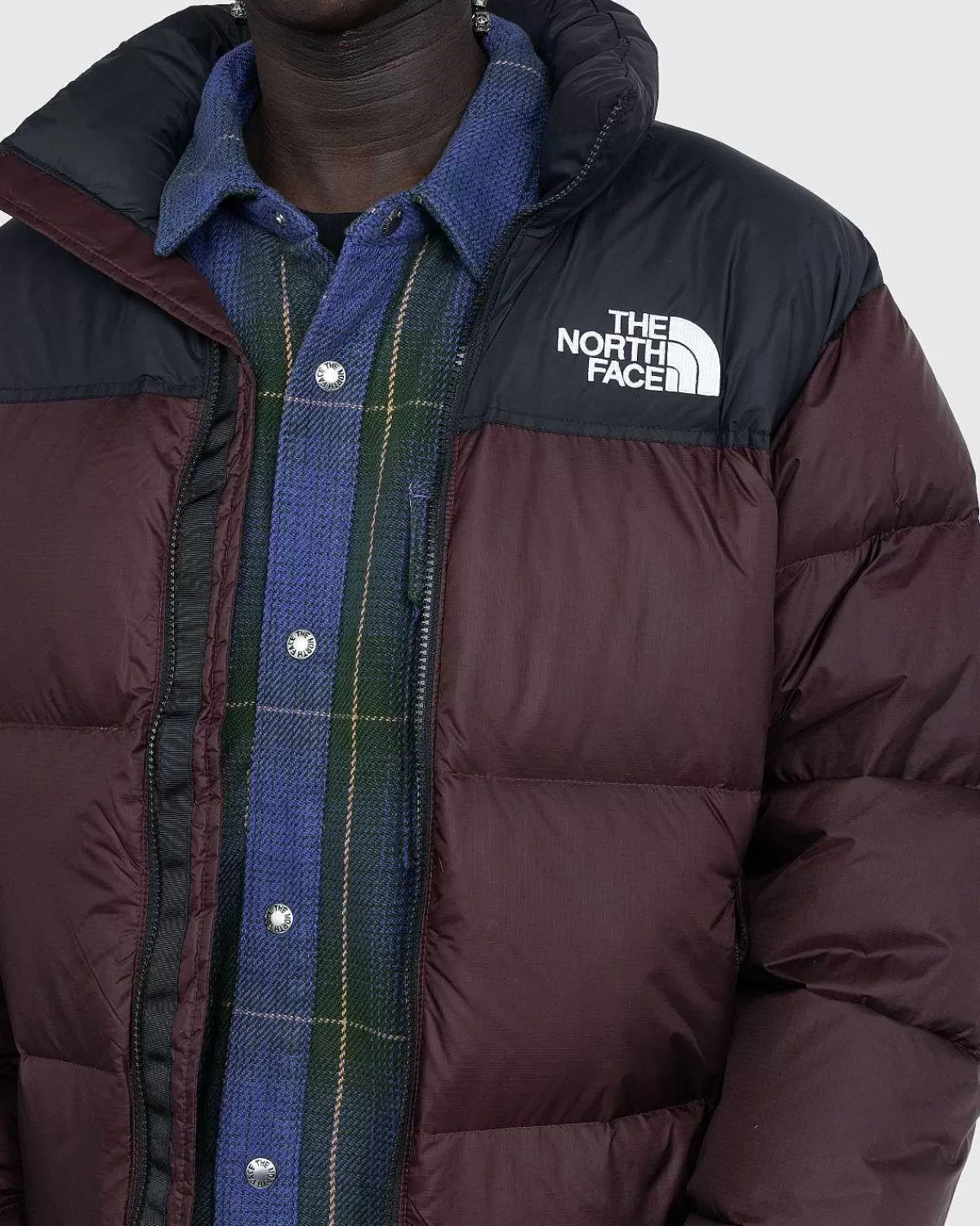 1996_retro_nuptse_jakke_kulbruntnf_sort_6.webp Overtøj>The North Face 1996 Retro Nuptse Jakke Kulbrun/Tnf Sort
