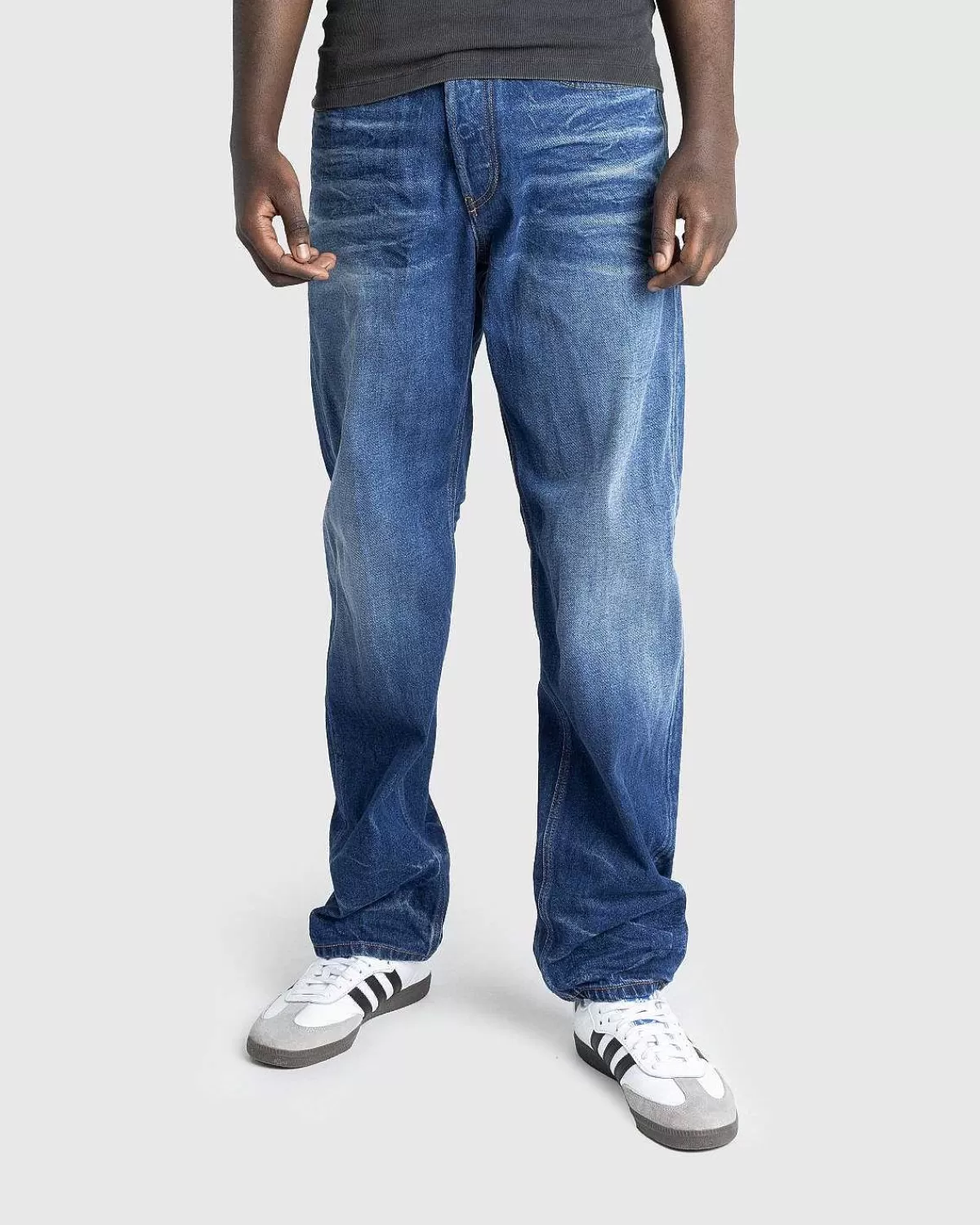 2010dmacs_straight_jeans_denim_2.webp Bukser>Diesel 2010-D-Macs Straight Jeans Denim
