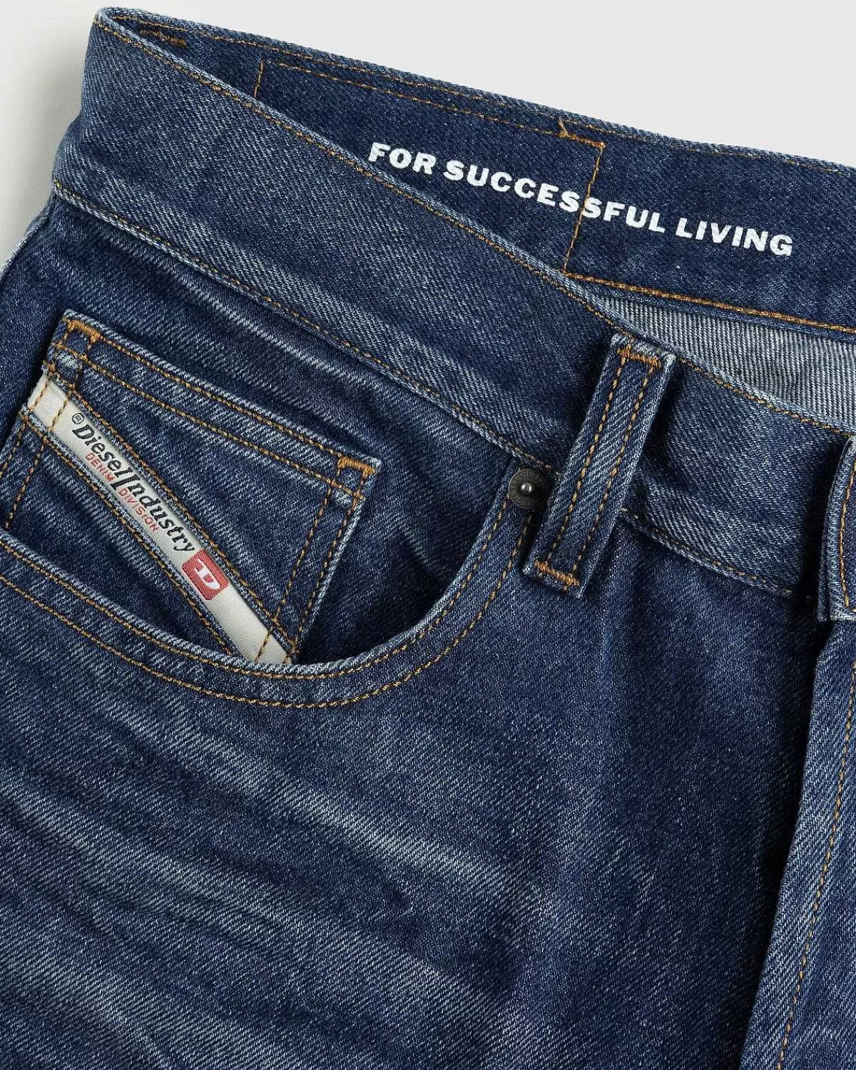 2010dmacs_straight_jeans_denim_6.webp Bukser>Diesel 2010-D-Macs Straight Jeans Denim