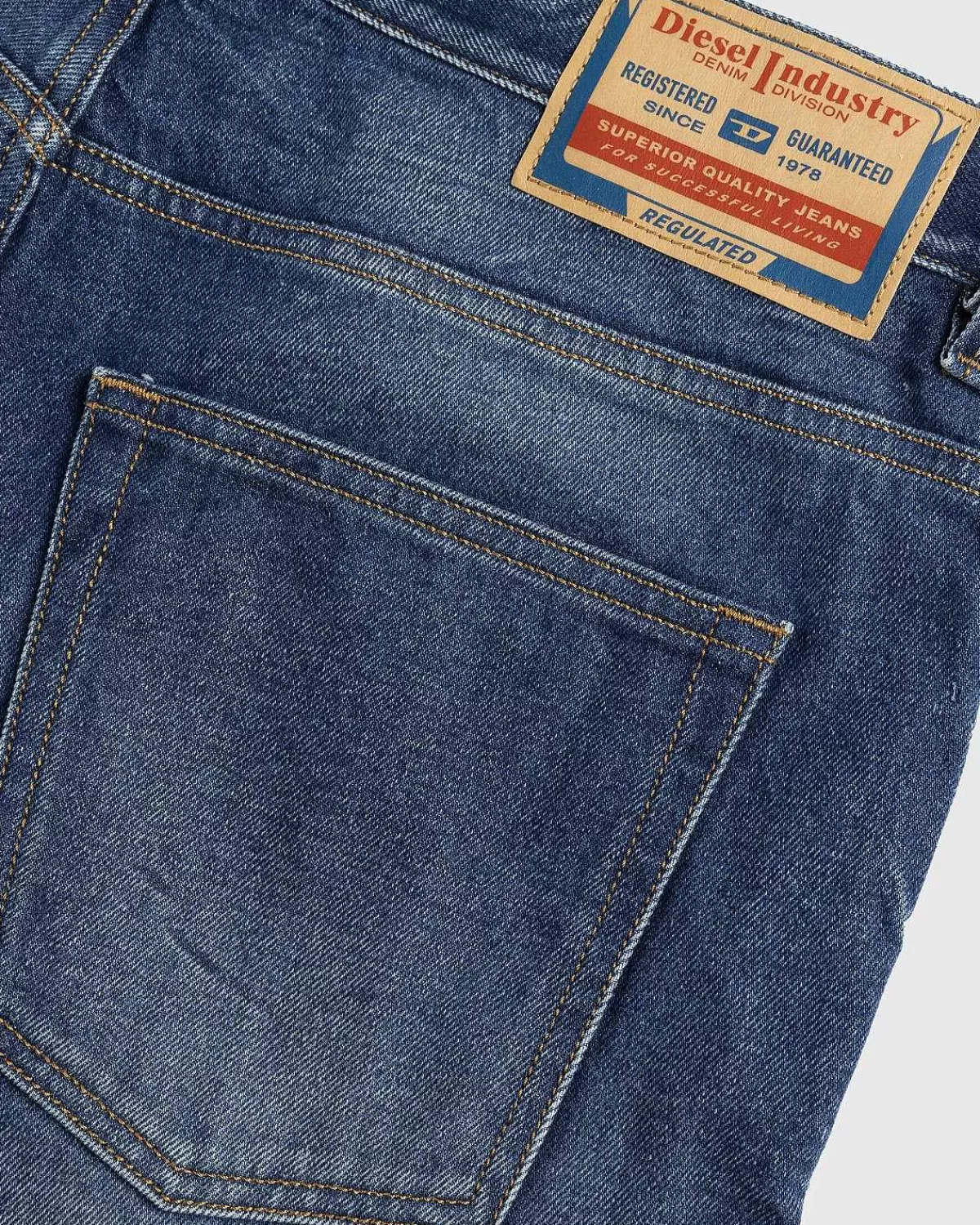 2010dmacs_straight_jeans_denim_7.webp Bukser>Diesel 2010-D-Macs Straight Jeans Denim