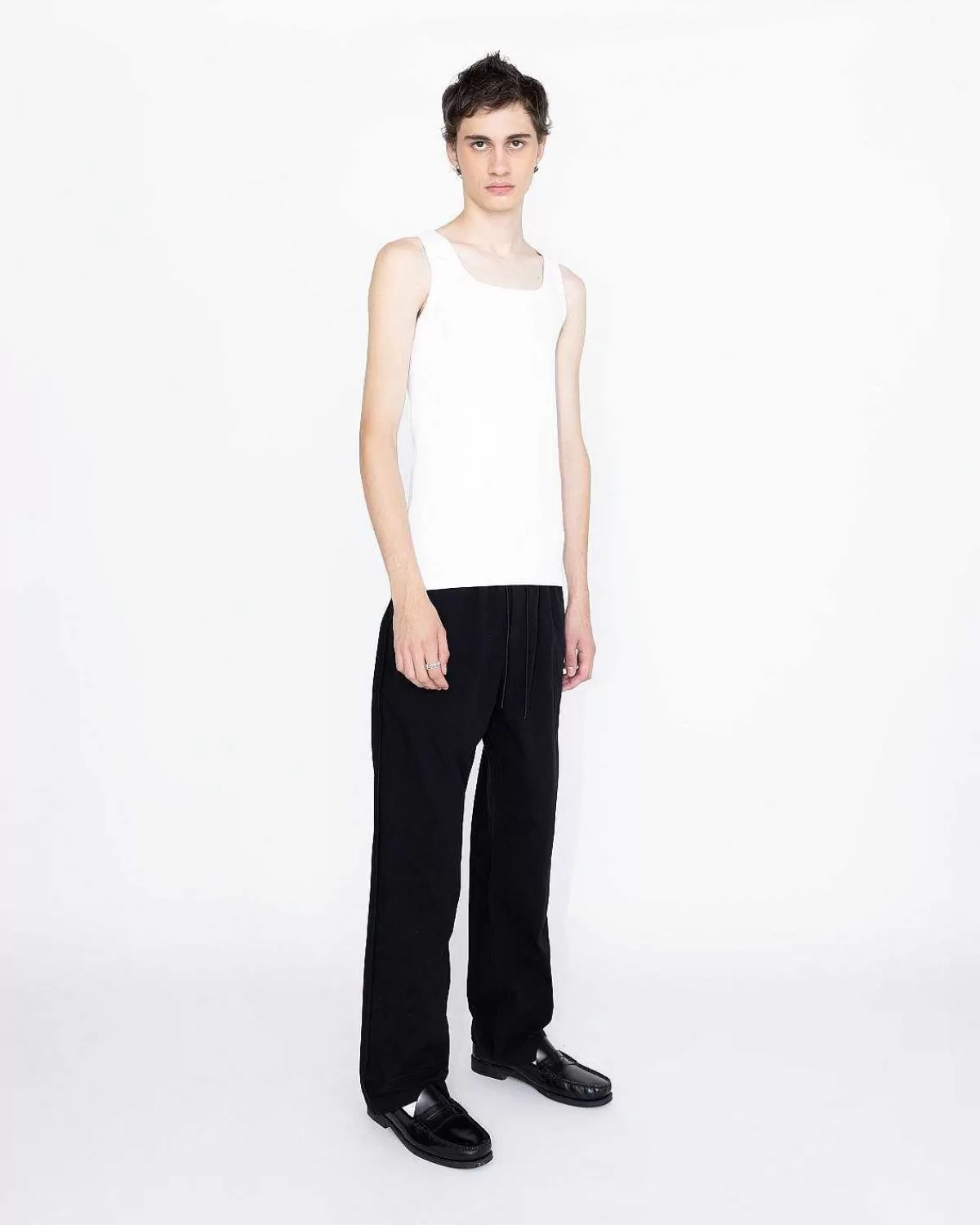 3_pack_heavyweight_tank_top_hvid_4.webp T-Shirts>Highsnobiety HS05 3 Pack Heavyweight Tank Top Hvid