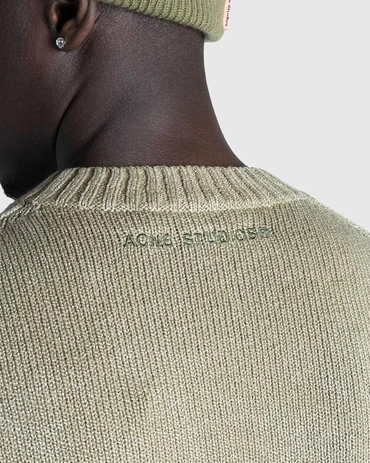 acid_wash_jumper_olivengron_5.webp Strik>Acne Studios Acid Wash Jumper Olivengron