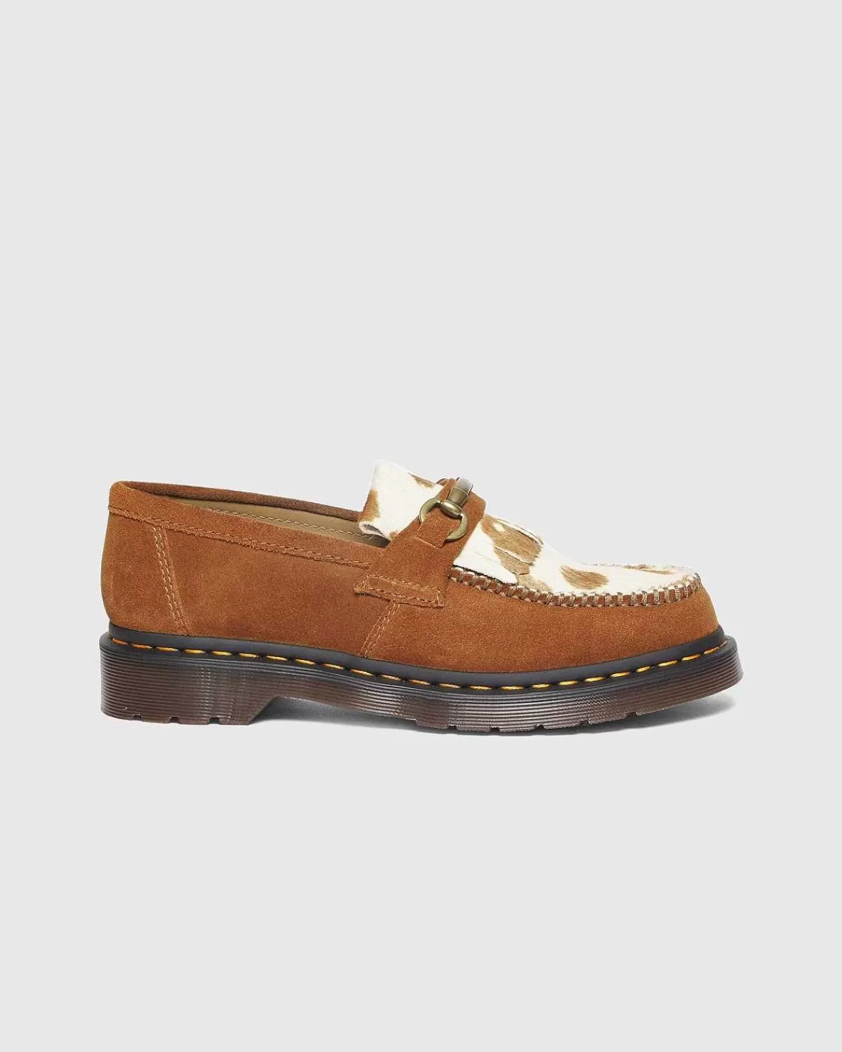 adrian_snaffle_pecan_brownjersey_cow_print_1.webp Sko>Dr. Martens Adrian Snaffle Pecan Brown/Jersey Cow Print