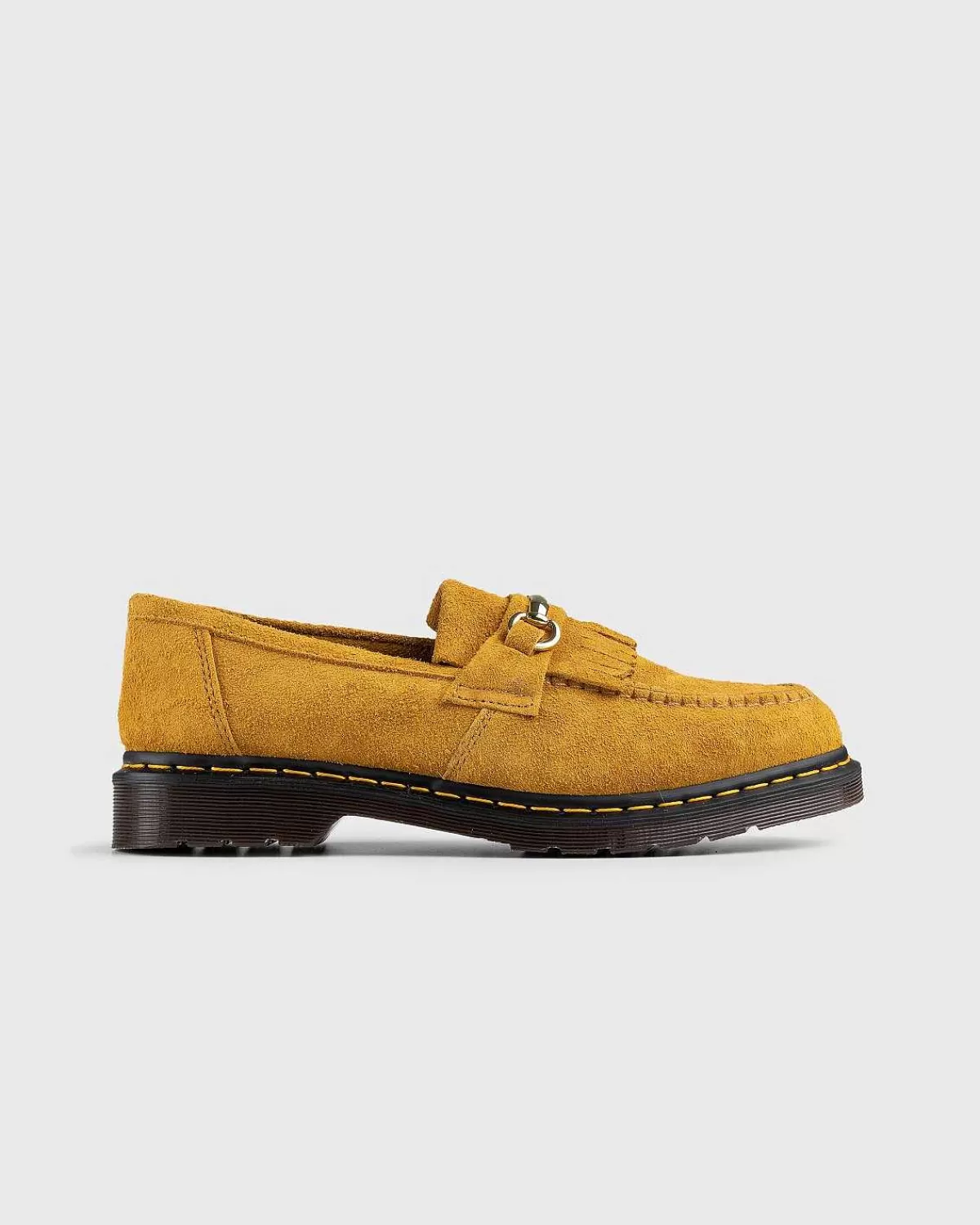 adrian_snaffle_suede_loafers_light_tan_desert_oasis_suede_gummiolie_1.webp Sko>Dr. Martens Adrian Snaffle Suede Loafers Light Tan Desert Oasis Suede (Gummiolie)