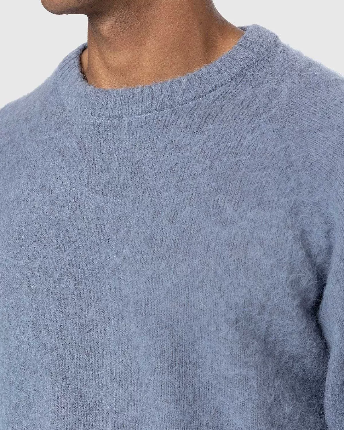 alpaca_raglan_sweater_bla_6.webp Strik>Highsnobiety Alpaca Raglan Sweater Bla