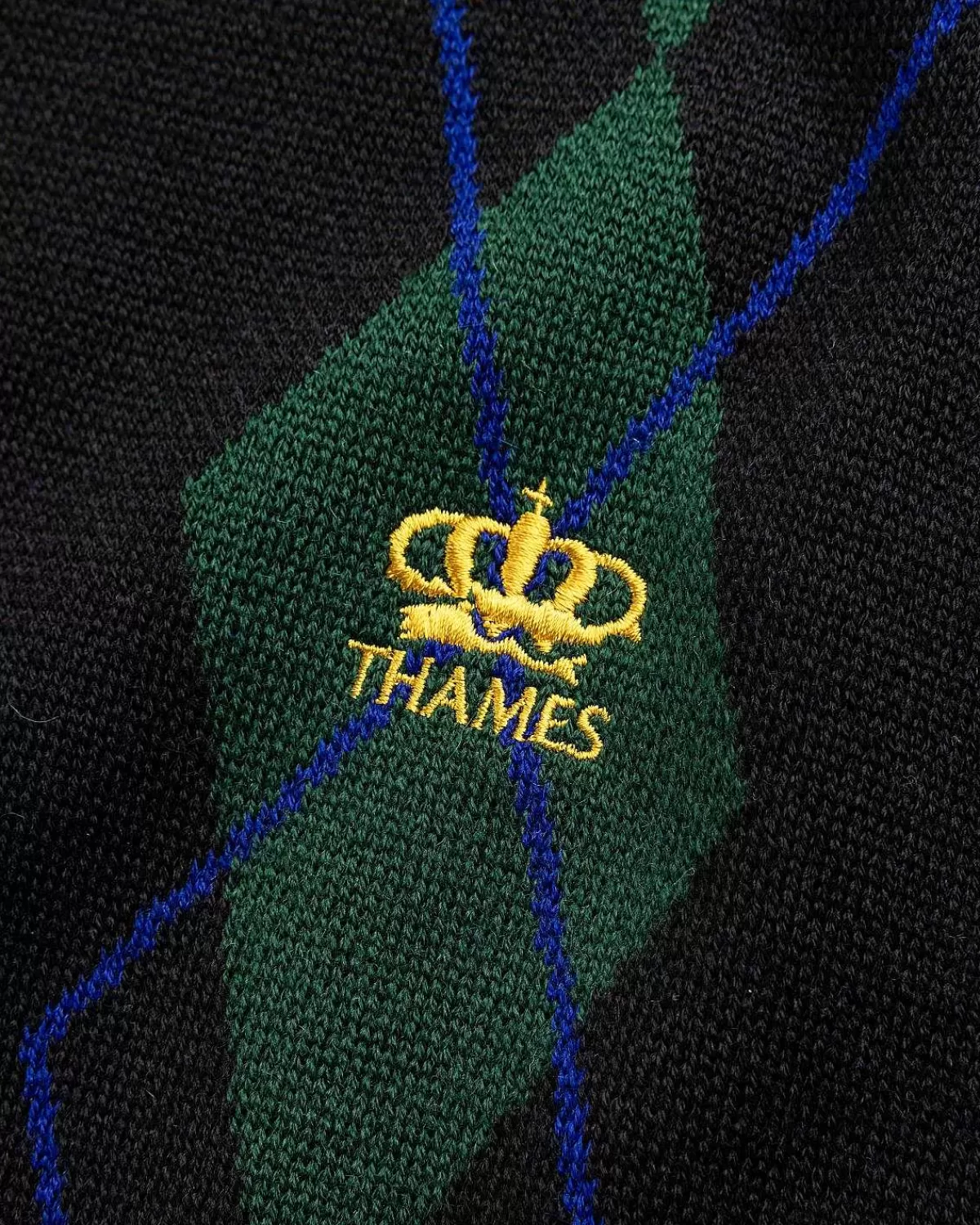 ana_nuva_polo_sort_6.webp Strik>THAMES MMXX. Ana Nuva Polo Sort