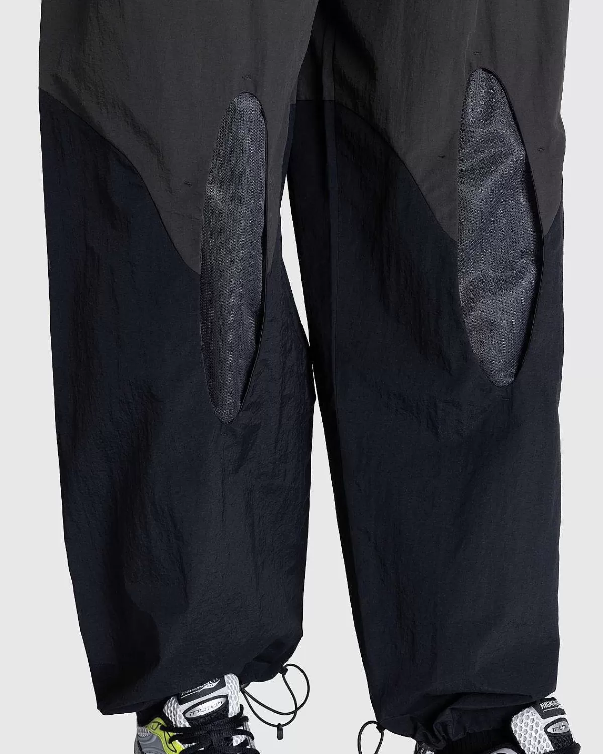 aperture_trackpant_sortmorkegron_5.webp Bukser>_J.L-A.L_ Aperture Trackpant Sort/Morkegron