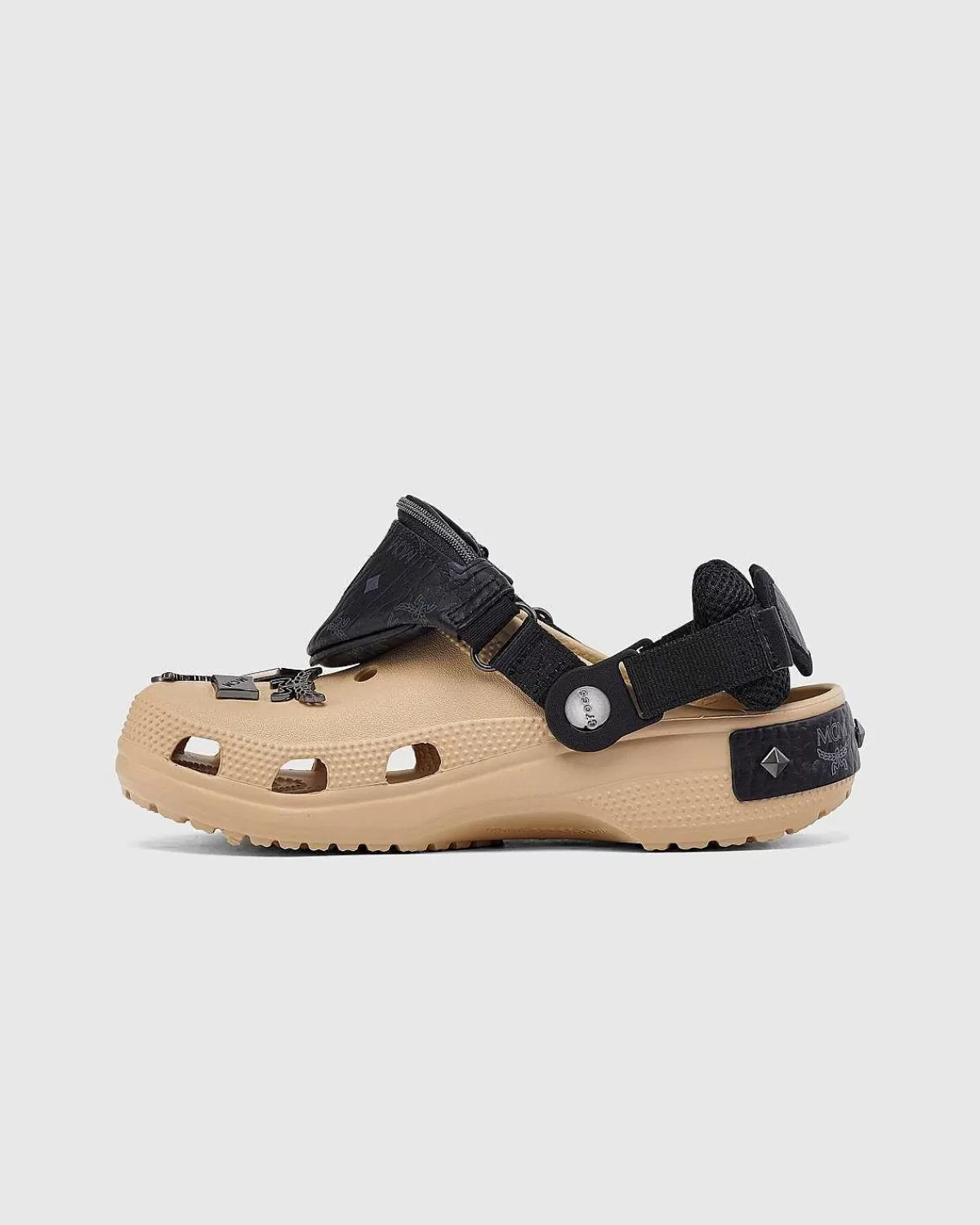 baeltetaske_clog_irish_cream_2.webp Sko>MCM Baeltetaske Clog Irish Cream
