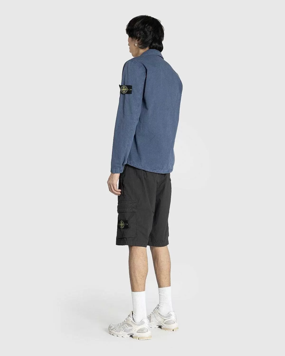 bermuda_shorts_charcoal_4.webp Shorts>Stone Island Bermuda Shorts Charcoal