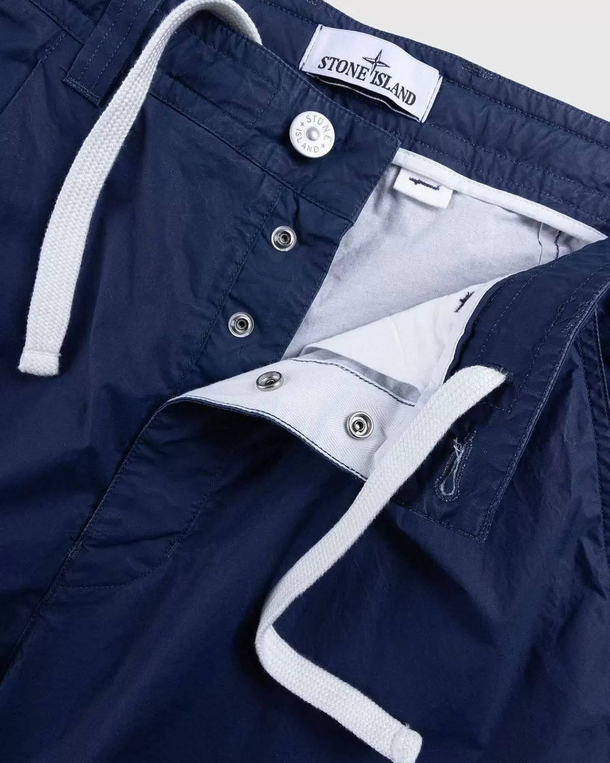 bomuldsbukser_kongebla_6.webp Bukser>Stone Island Bomuldsbukser Kongebla