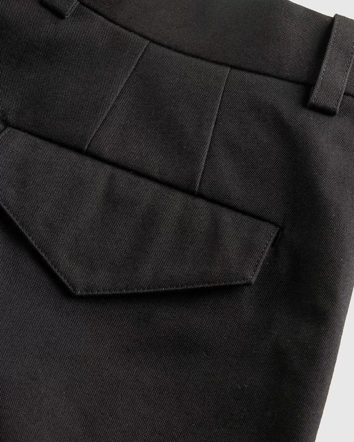 bukser_105_shorts_sort_5.webp Shorts>Jil Sander Bukser 105 Shorts Sort