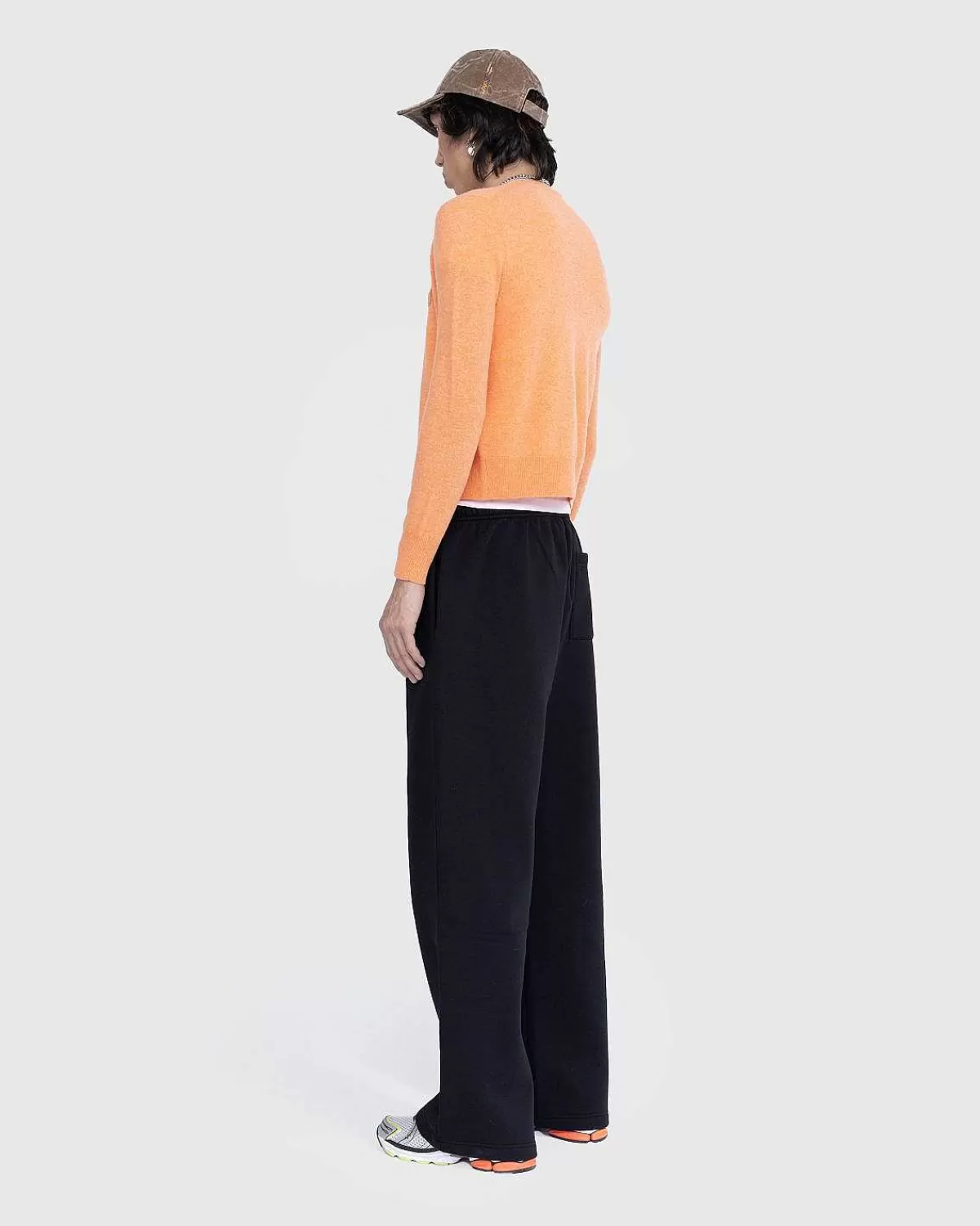 crewneck_cardigan_mandarin_orange_melange_4.webp Strik>Acne Studios Crewneck Cardigan Mandarin Orange Melange