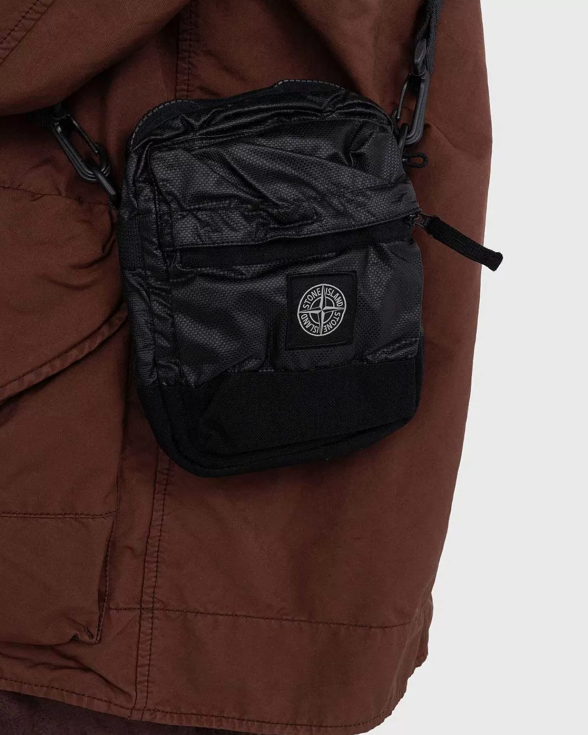 crossbody_taske_sort_5-2.webp Tasker>Stone Island Crossbody Taske Sort