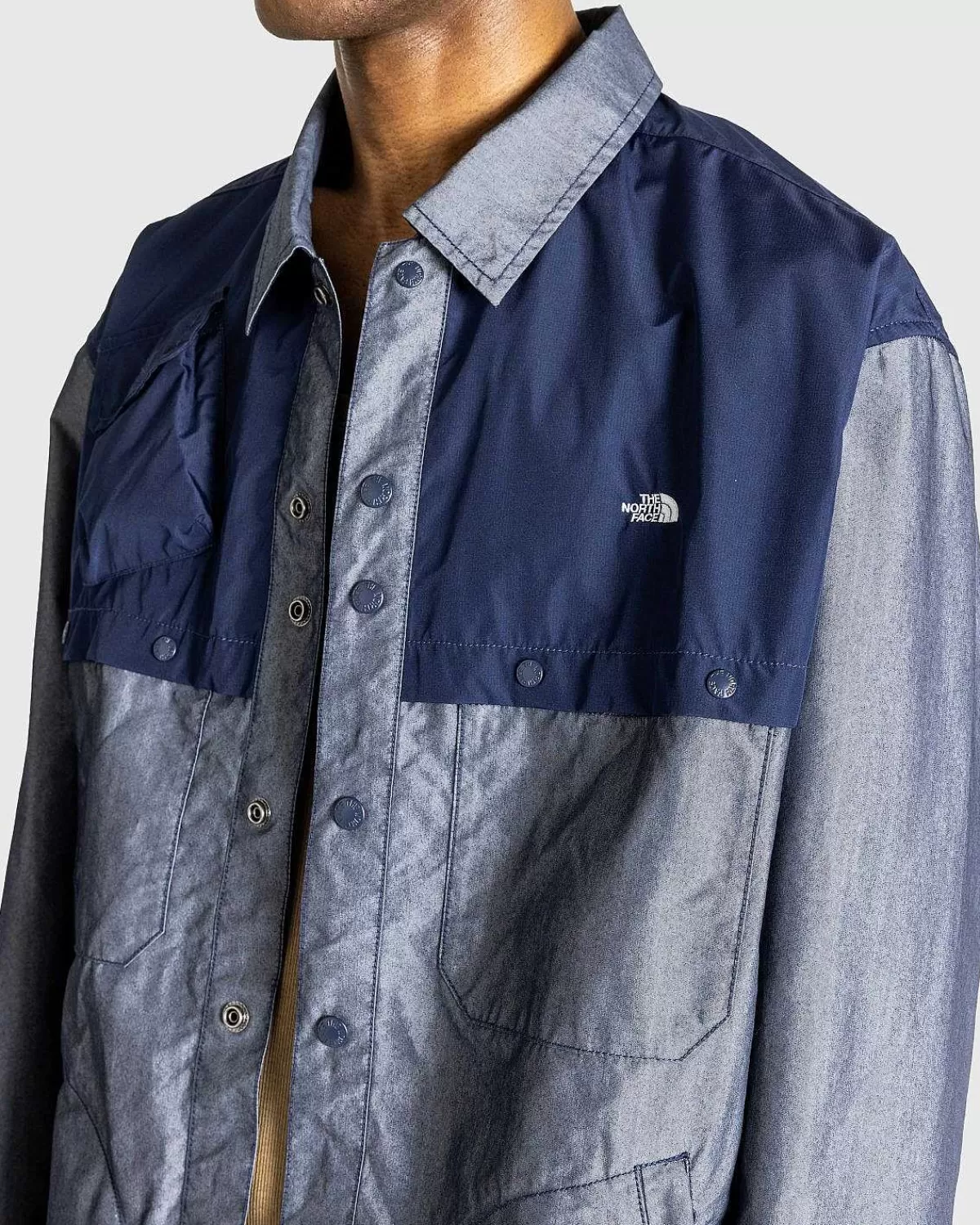 denim_ls_shirt_light_indigo_denim_wash_4.webp Skjorter>The North Face Denim Ls Shirt Light Indigo Denim Wash