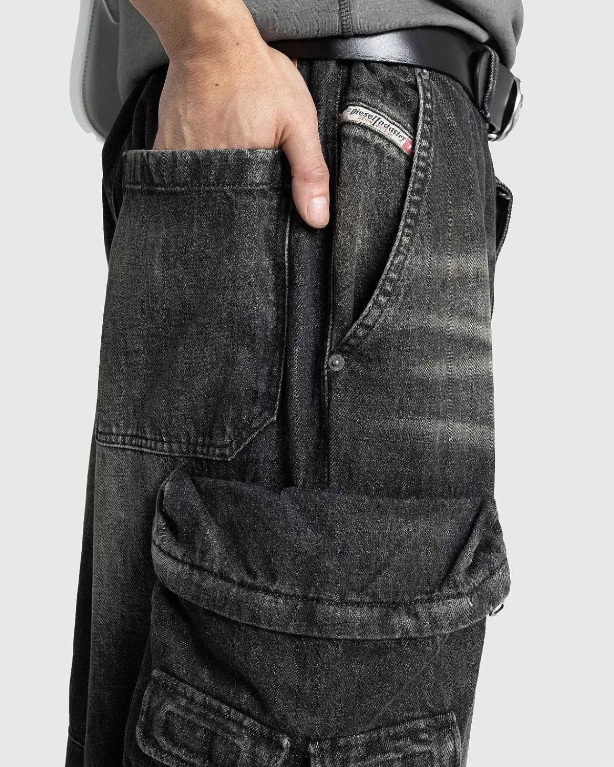 dfishcargos_bukser_denim_5.webp Bukser>Diesel D-Fish-Cargo-S Bukser Denim