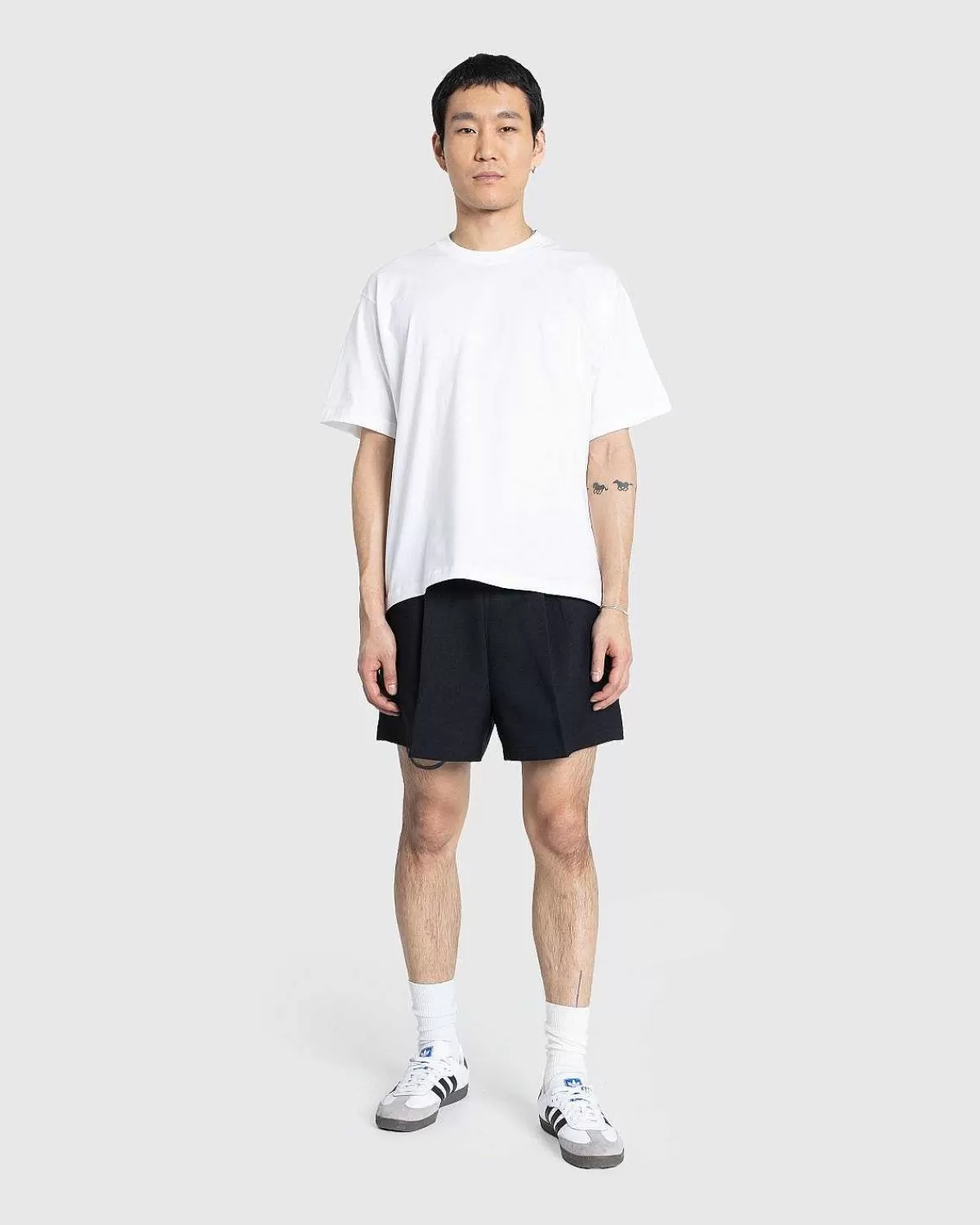 elaine_shorts_sort_3.webp Shorts>Stockholm Surfboard Club Elaine Shorts Sort