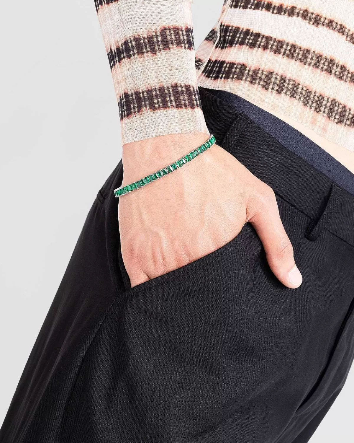 emerald_cut_tennis_armband_solvsmaragd_4.webp Smykker>Hatton Labs Emerald Cut Tennis Armband Solv/Smaragd