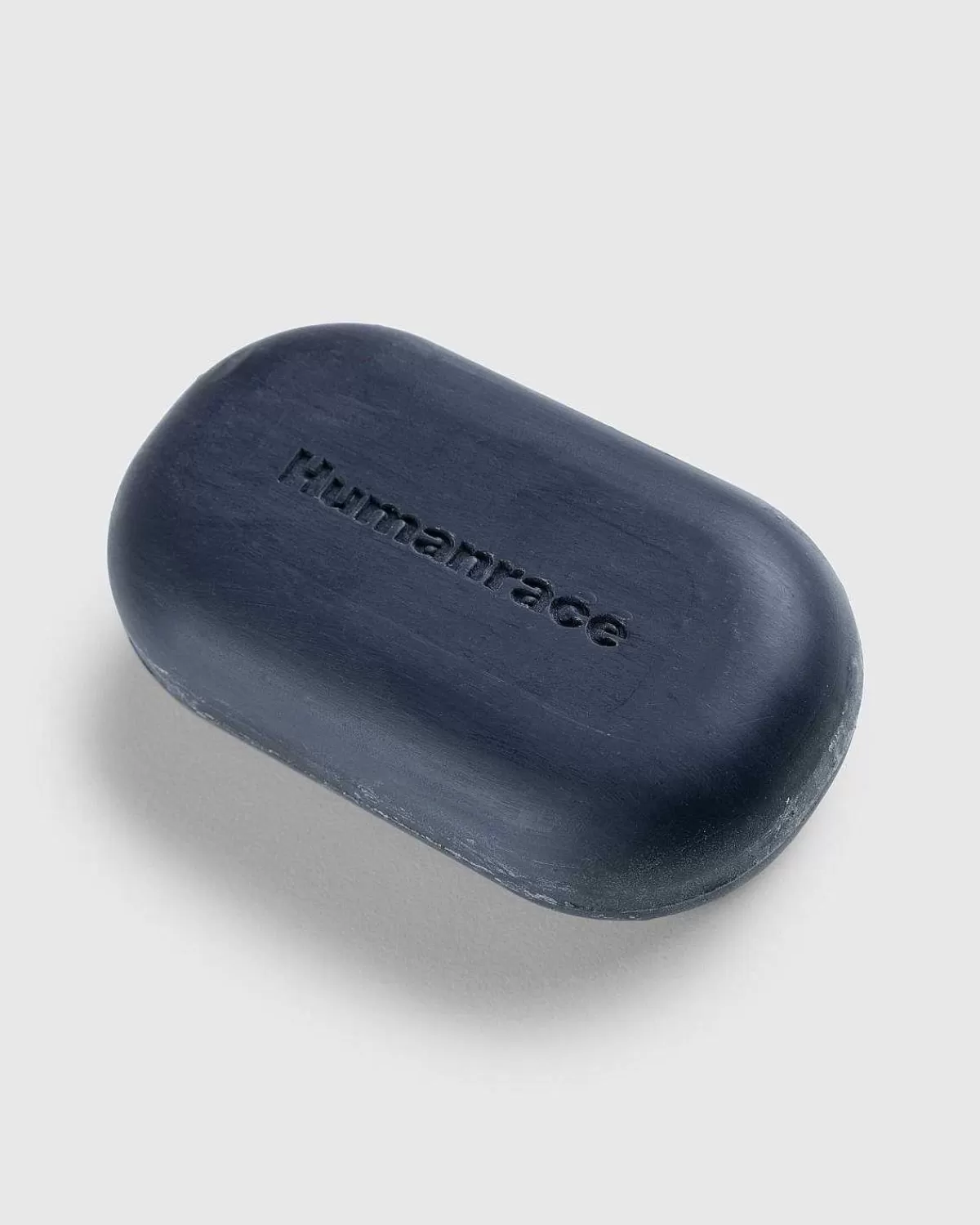 energy_channeling_charcoal_body_bar_3.webp Toiletartikler>Humanrace Energy Channeling Charcoal Body Bar