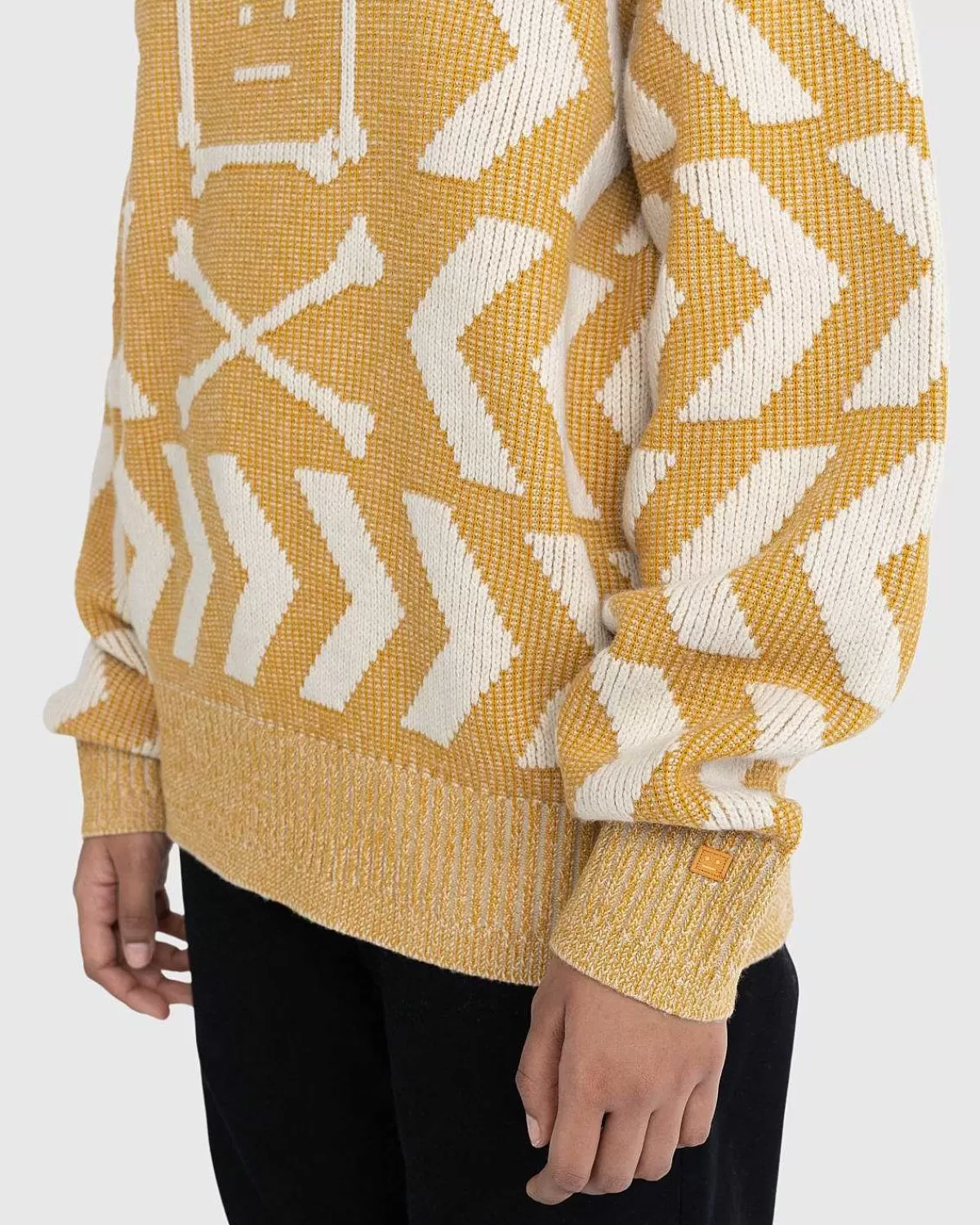 face_crossbones_and_arrow_crewneck_sweater_gul_5.webp Strik>Acne Studios Face Crossbones And Arrow Crewneck Sweater Gul