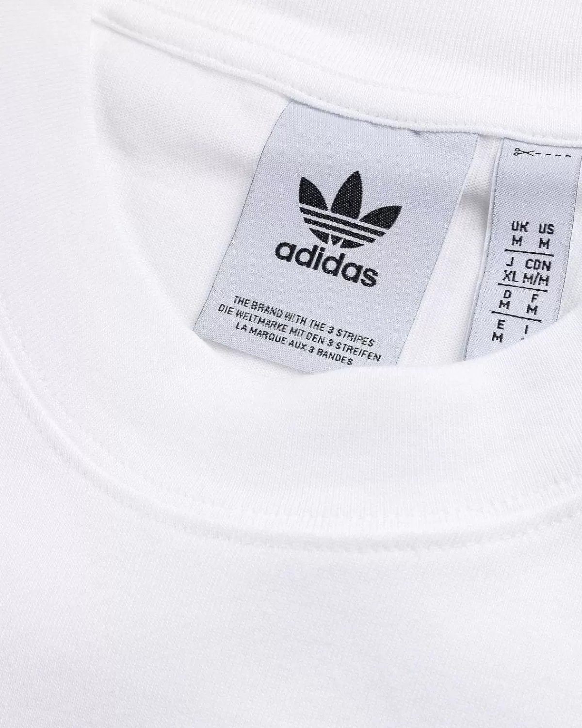 grafisk_logo_tshirt_hvid_6.webp T-Shirts>Adidas Grafisk Logo T-Shirt Hvid