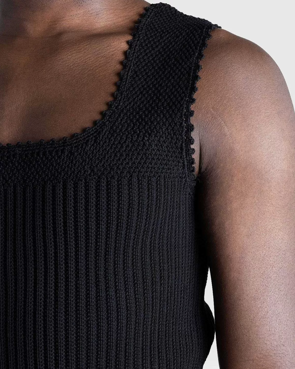 haeklet_vest_sort_5.webp Strik>Martine Rose Haeklet Vest Sort