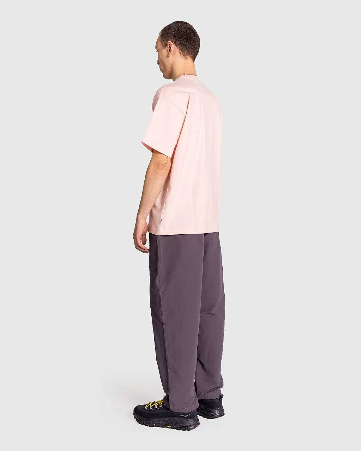 healing_hands_tshirt_lotus_4.webp T-Shirts>Patta Healing Hands T-Shirt Lotus