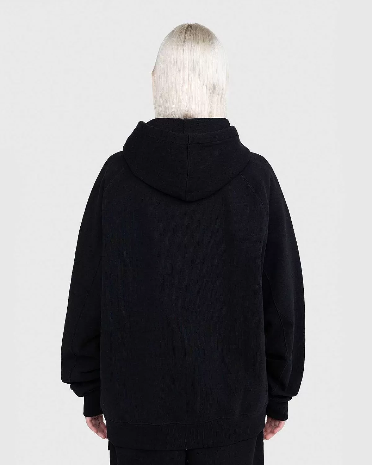 heavy_fleece_haettetroje_sort_3.webp Sveder>Highsnobiety Heavy Fleece Haettetroje Sort
