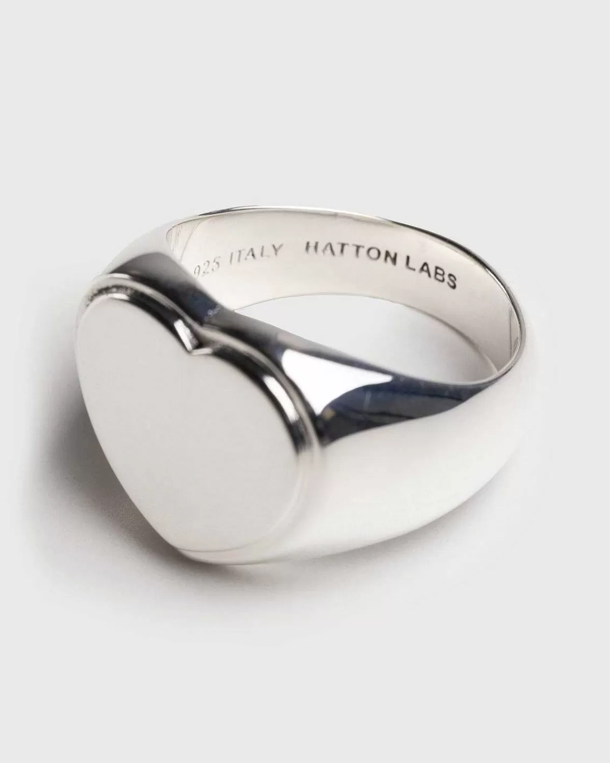 hjerte_signet_ring_solv_2.webp Smykker>Hatton Labs Hjerte Signet Ring Solv