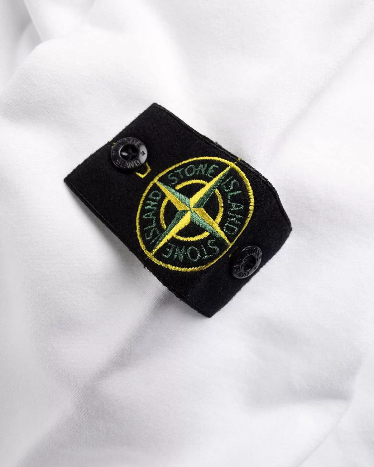 hvid_sweatshirt_med_halv_lynlas_7.webp Sveder>Stone Island Hvid Sweatshirt Med Halv Lynlas