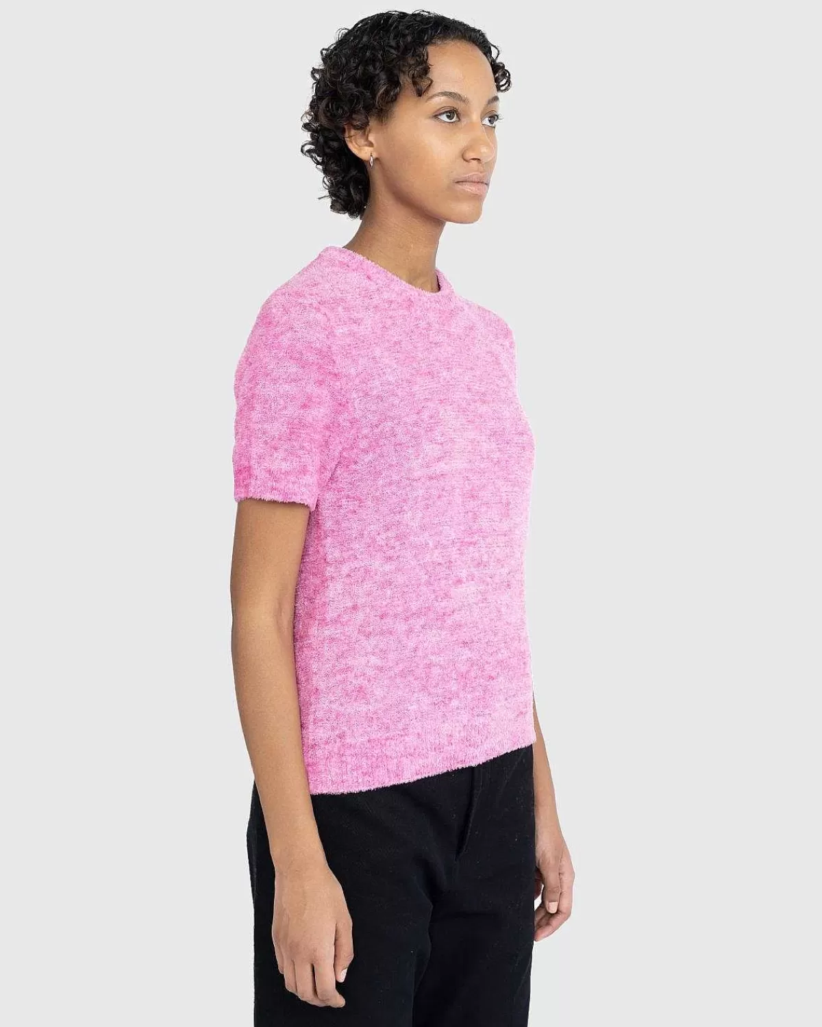 kortaermet_crewneck_sweater_pink_3.webp Strik>Acne Studios Kortaermet Crewneck Sweater Pink