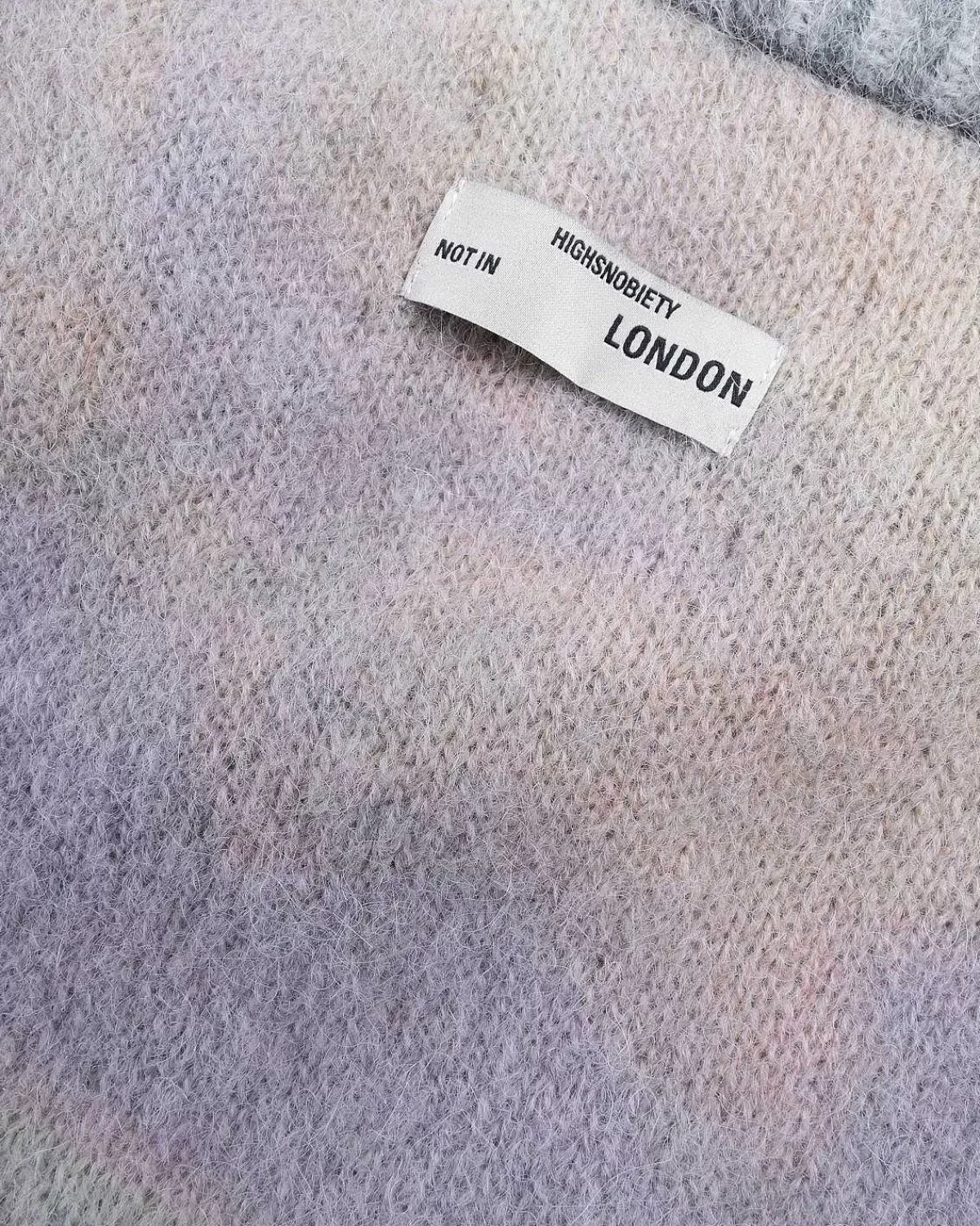 landskabstroje_vest_multi_8.webp Strik>Highsnobiety Landskabstroje Vest Multi