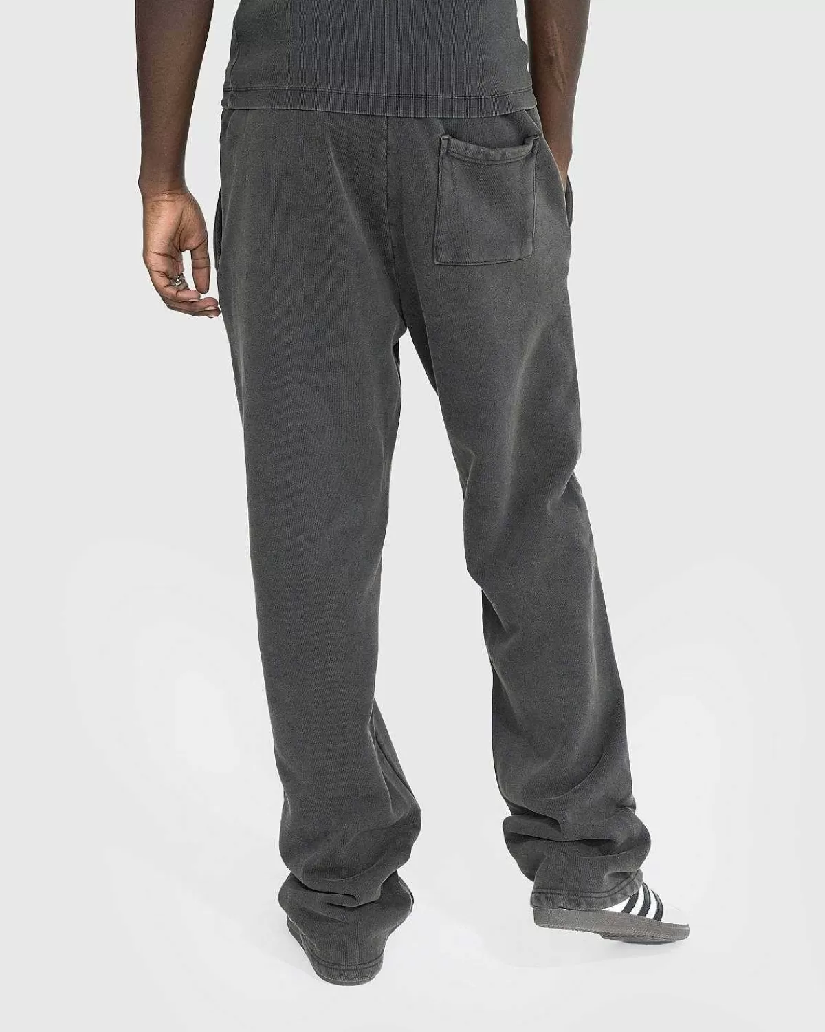 lige_ben_joggingbuks_sort_3.webp Bukser>Entire Studios Lige Ben Joggingbuks Sort