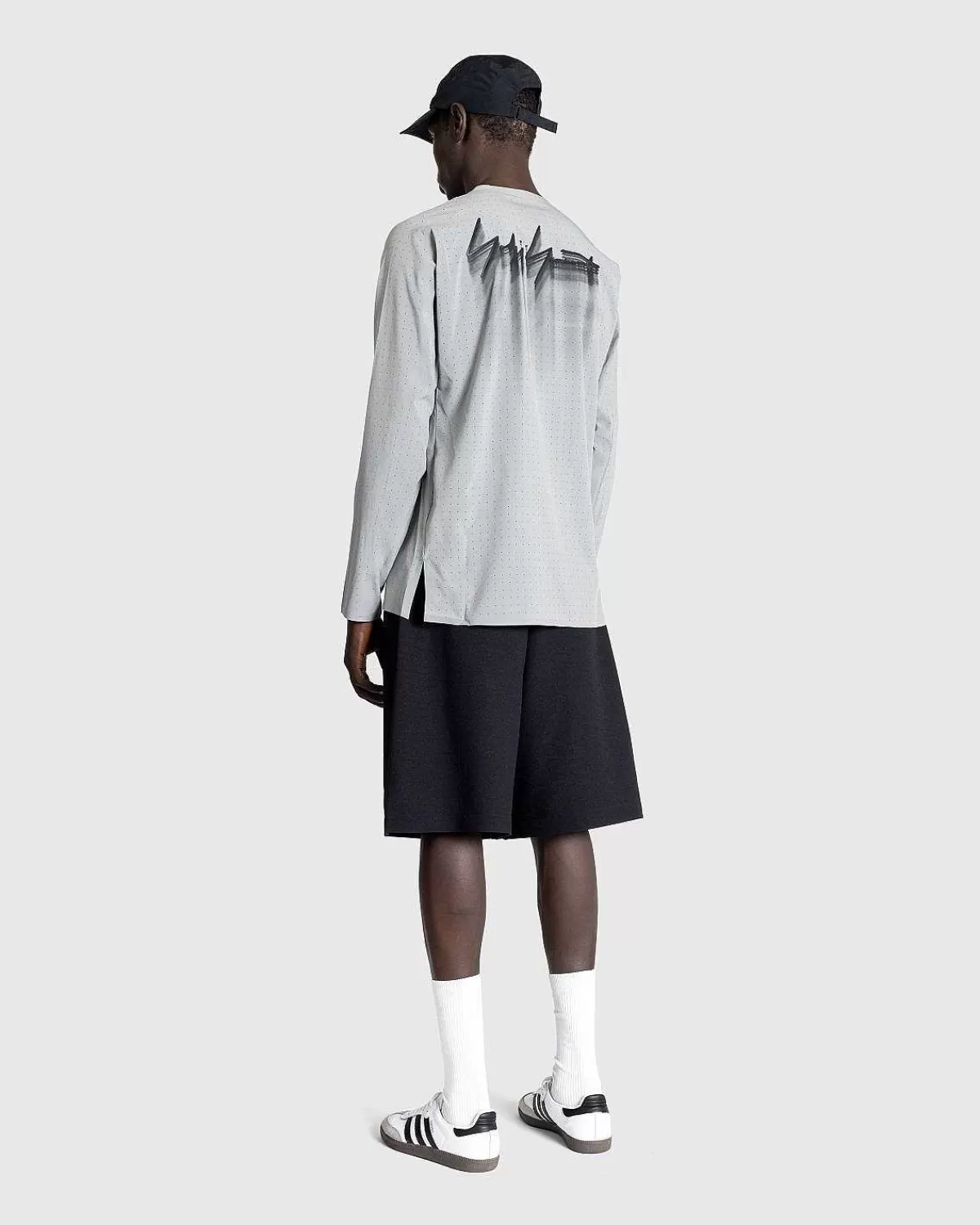 lobe_langaermet_gra_4.webp T-Shirts>Y-3 Lobe Langaermet Gra