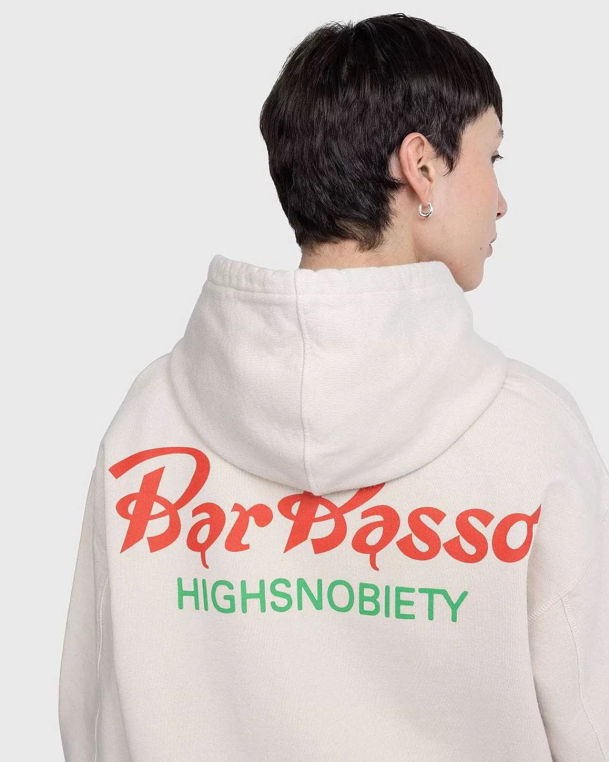 logo_haettetroje_aeggeskal_7.webp Sveder>Bar Basso Logo Haettetroje Aeggeskal