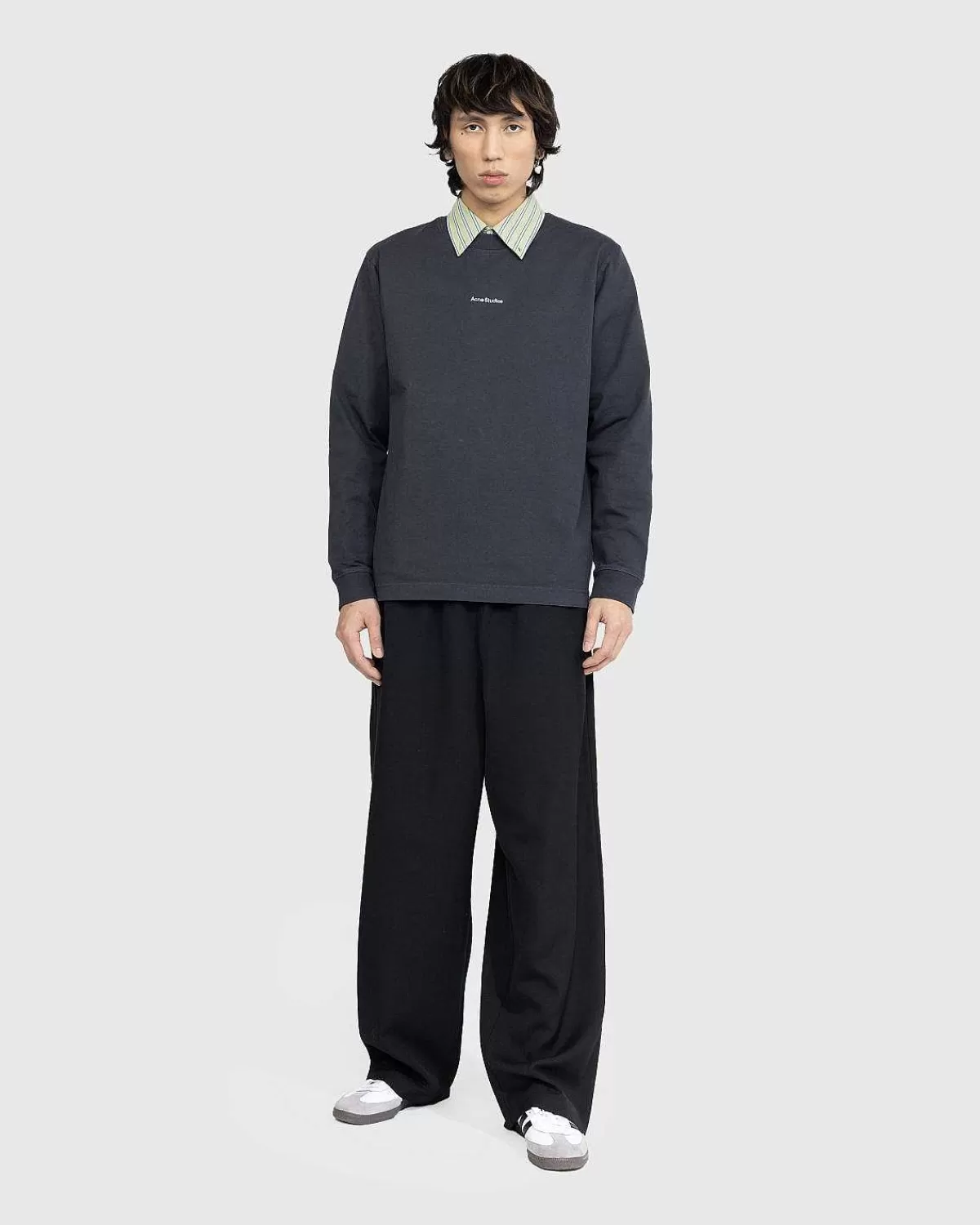 logo_langaermet_tshirt_sort_3.webp T-Shirts>Acne Studios Logo Langaermet T-Shirt Sort