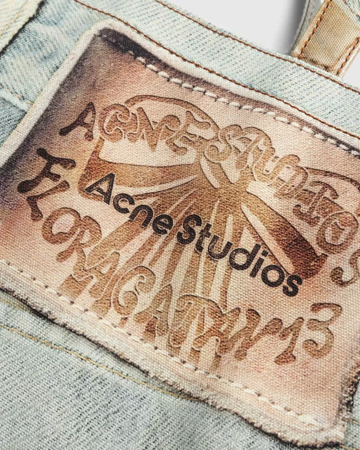 logo_skulder_mulepose_denim_bla_5.webp Tasker>Acne Studios Logo Skulder Mulepose Denim Bla
