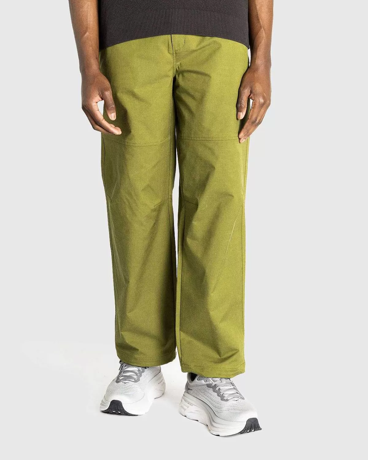 m66_tek_twill_wide_leg_pant_forest_olive_2.webp Bukser>The North Face M66 Tek Twill Wide Leg Pant Forest Olive