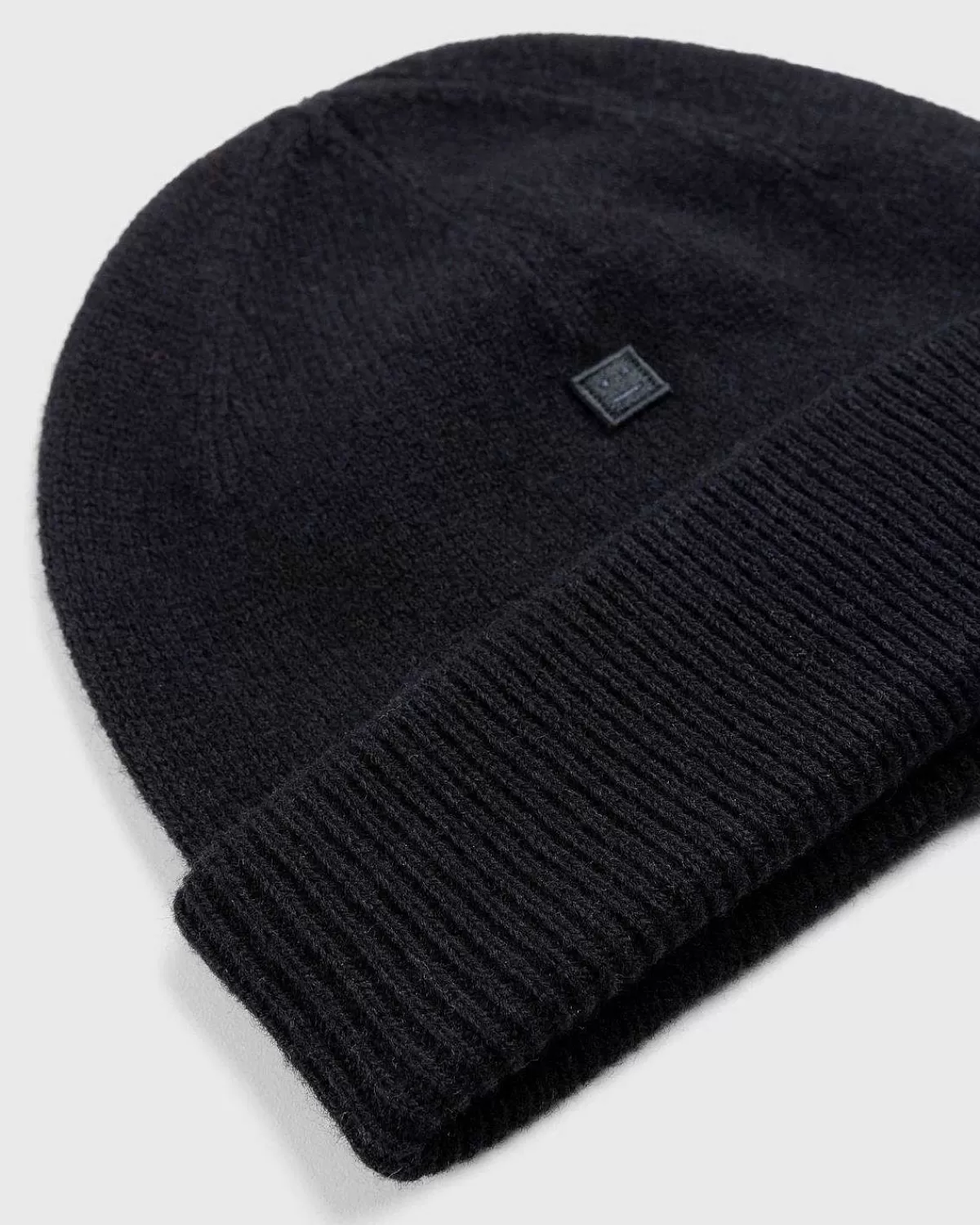 micro_face_patch_beanie_sort_3.webp Vinter Tilbehør>Acne Studios Micro Face Patch Beanie Sort