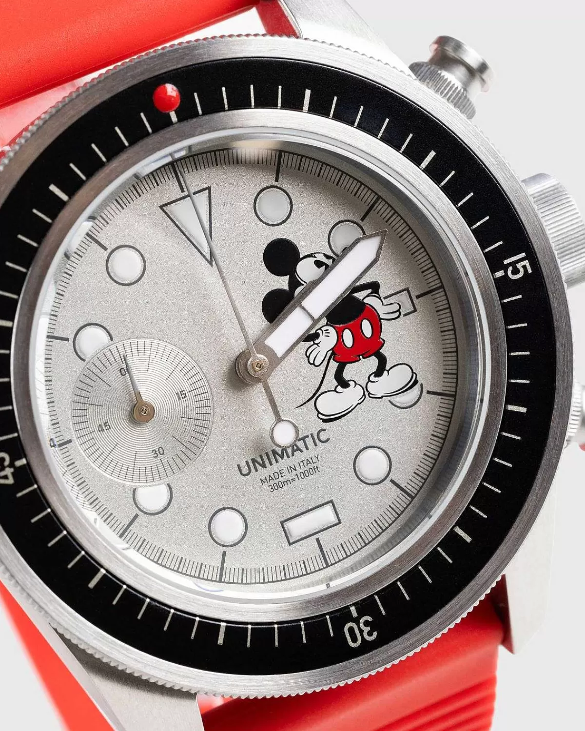 modello_tre_u3hs_2.webp Ure>Disney Modello Tre U3-Hs