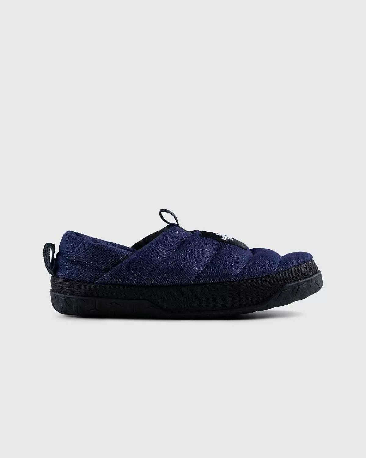 nuptse_mules_dark_denimtnf_sort_1.webp Sandaler>The North Face Nuptse Mules Dark Denim/Tnf Sort