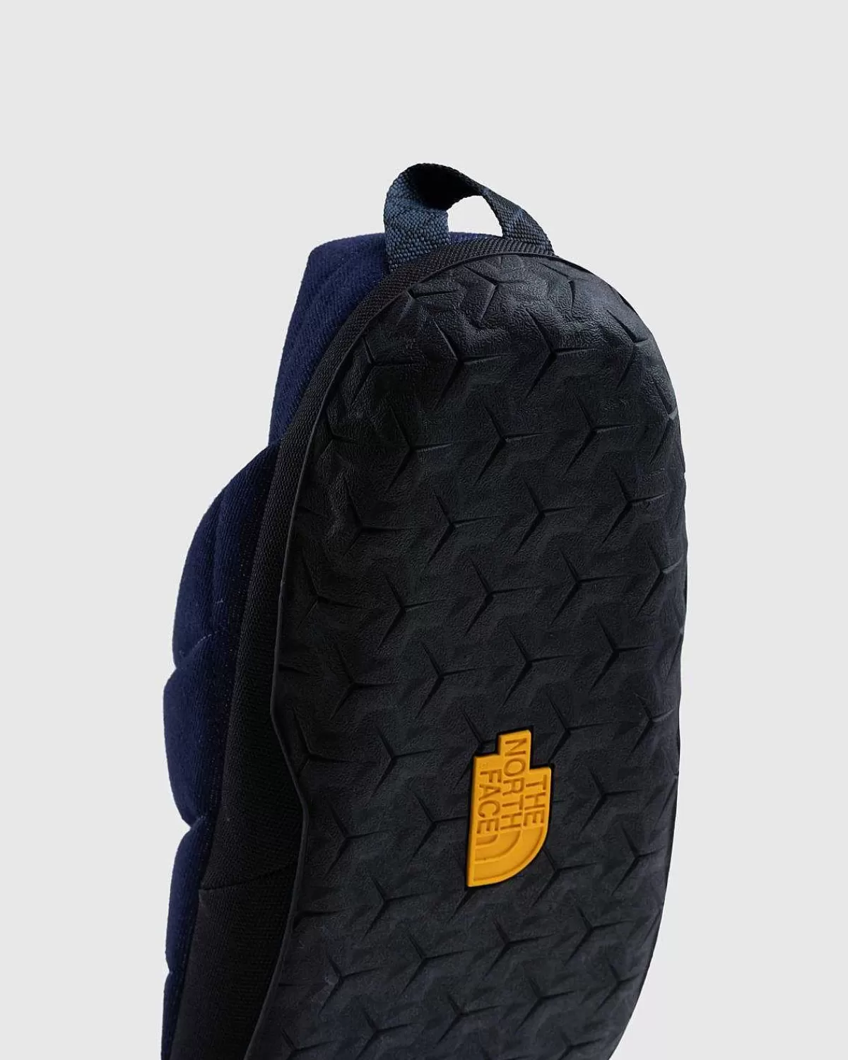 nuptse_mules_dark_denimtnf_sort_6.webp Sandaler>The North Face Nuptse Mules Dark Denim/Tnf Sort
