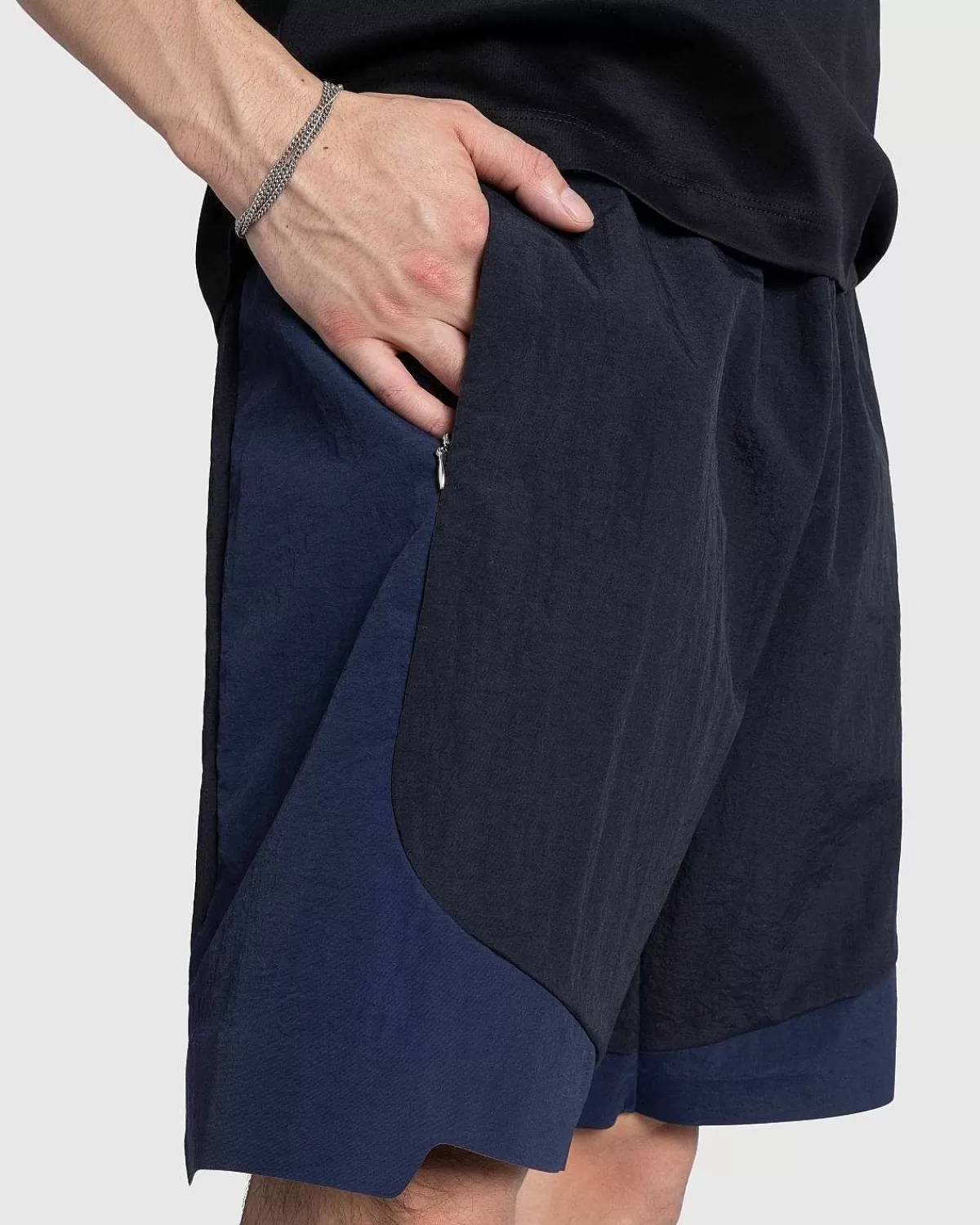 nylon_short_sortmorkebla_5.webp Shorts>_J.L-A.L_ Nylon Short Sort/Morkebla