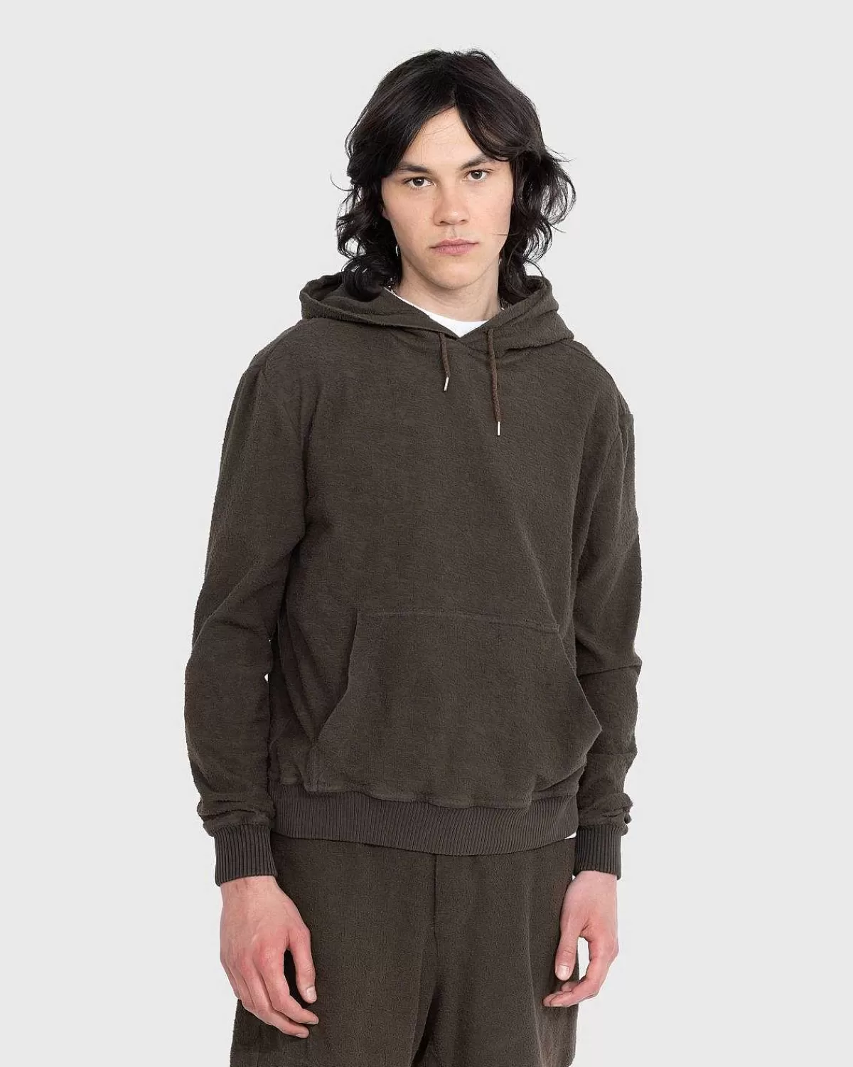 over_hoodie_chokolade_2.webp Sveder>RANRA Over Hoodie Chokolade