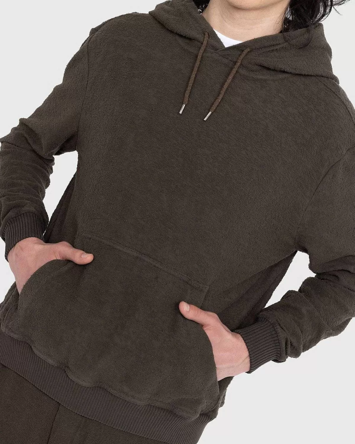 over_hoodie_chokolade_4.webp Sveder>RANRA Over Hoodie Chokolade