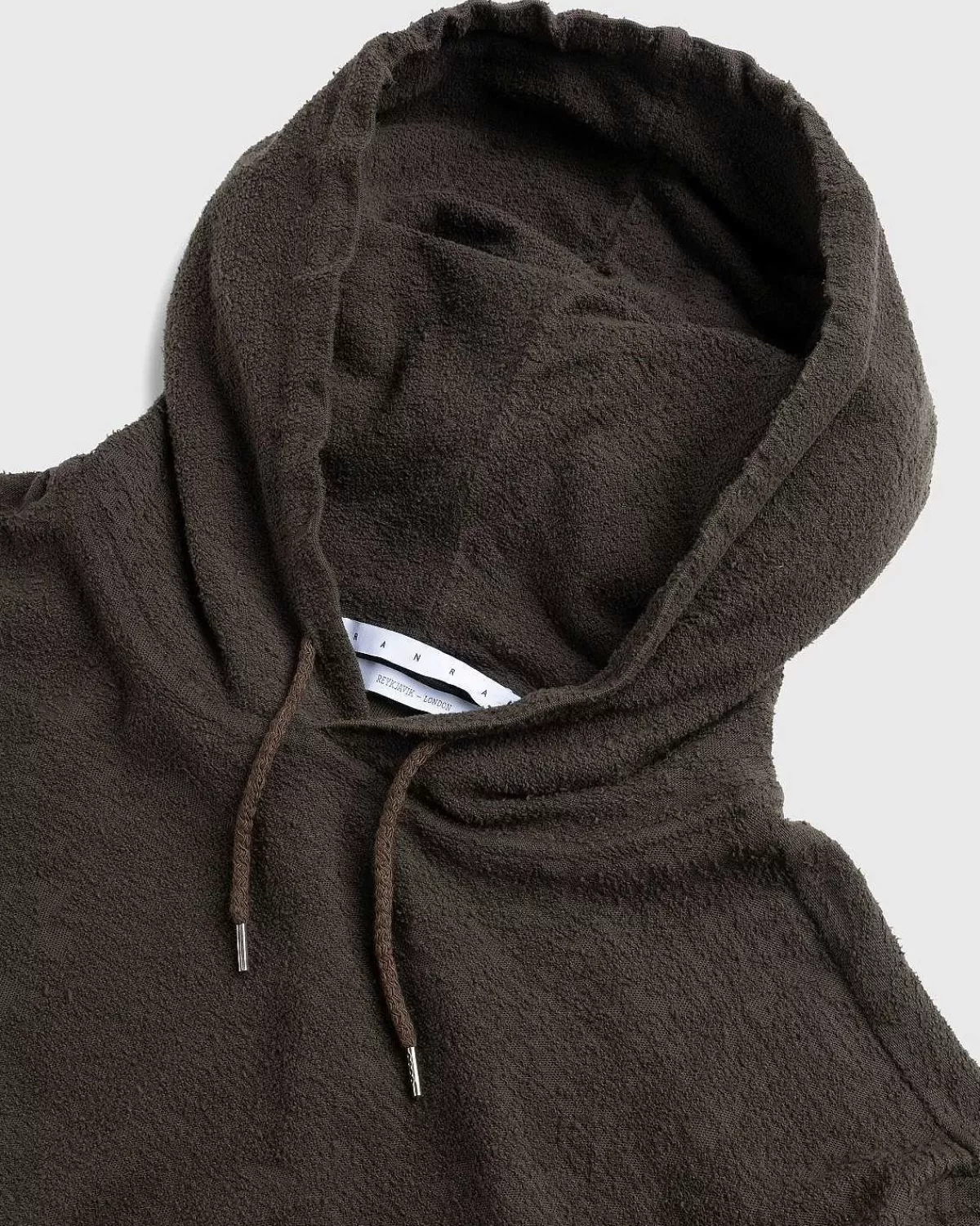 over_hoodie_chokolade_5.webp Sveder>RANRA Over Hoodie Chokolade