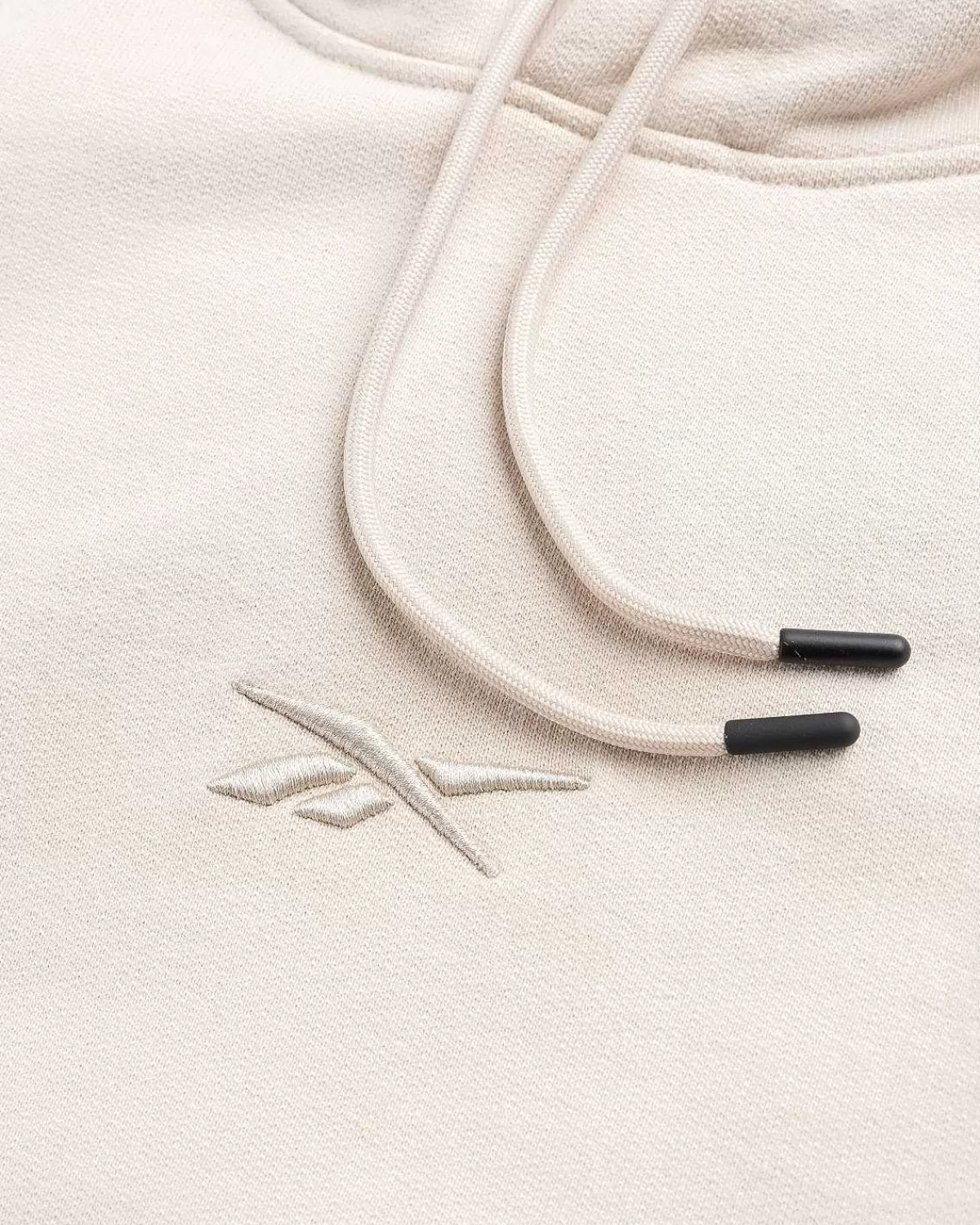 oversized_piped_haettetroje_sand_5.webp Sveder>Reebok Oversized Piped Haettetroje Sand