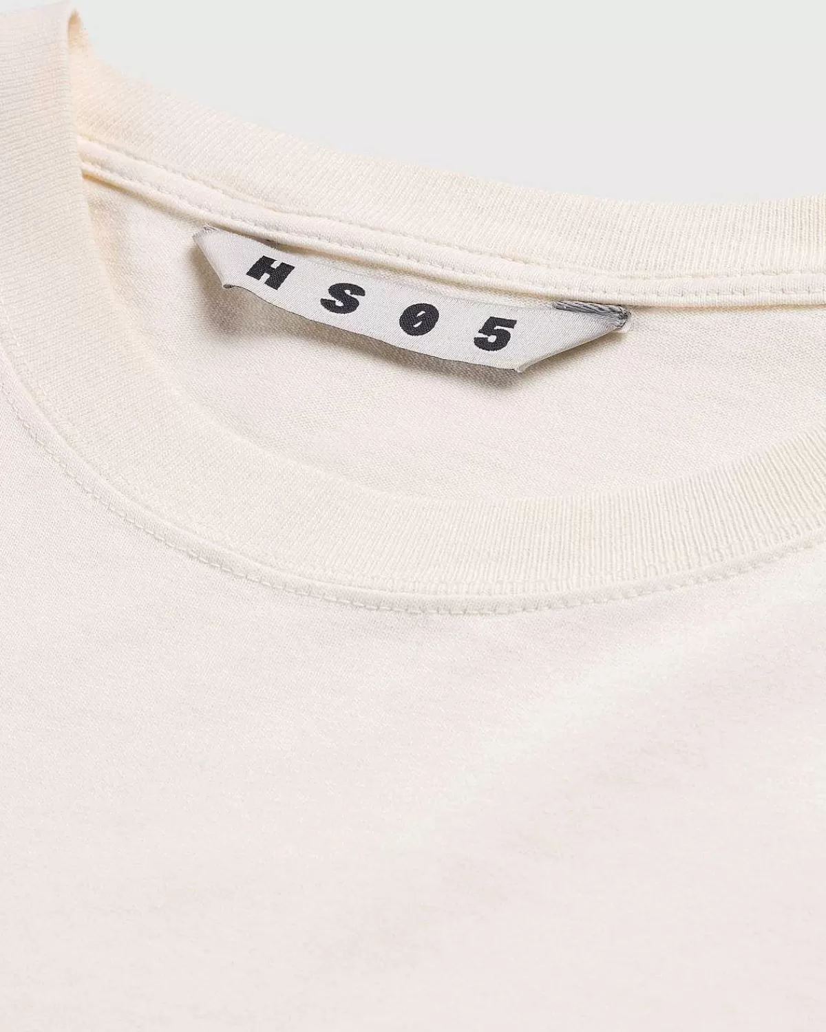 pigmentfarvet_boxy_langaermet_jersey_natural_6.webp T-Shirts>Highsnobiety HS05 Pigmentfarvet Boxy Langaermet Jersey Natural
