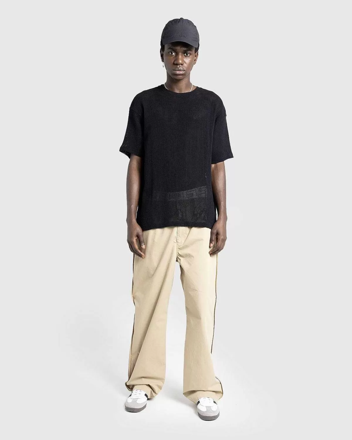 pigmentfarvet_mesh_tshirt_sort_4.webp T-Shirts>Highsnobiety HS05 Pigmentfarvet Mesh T-Shirt Sort