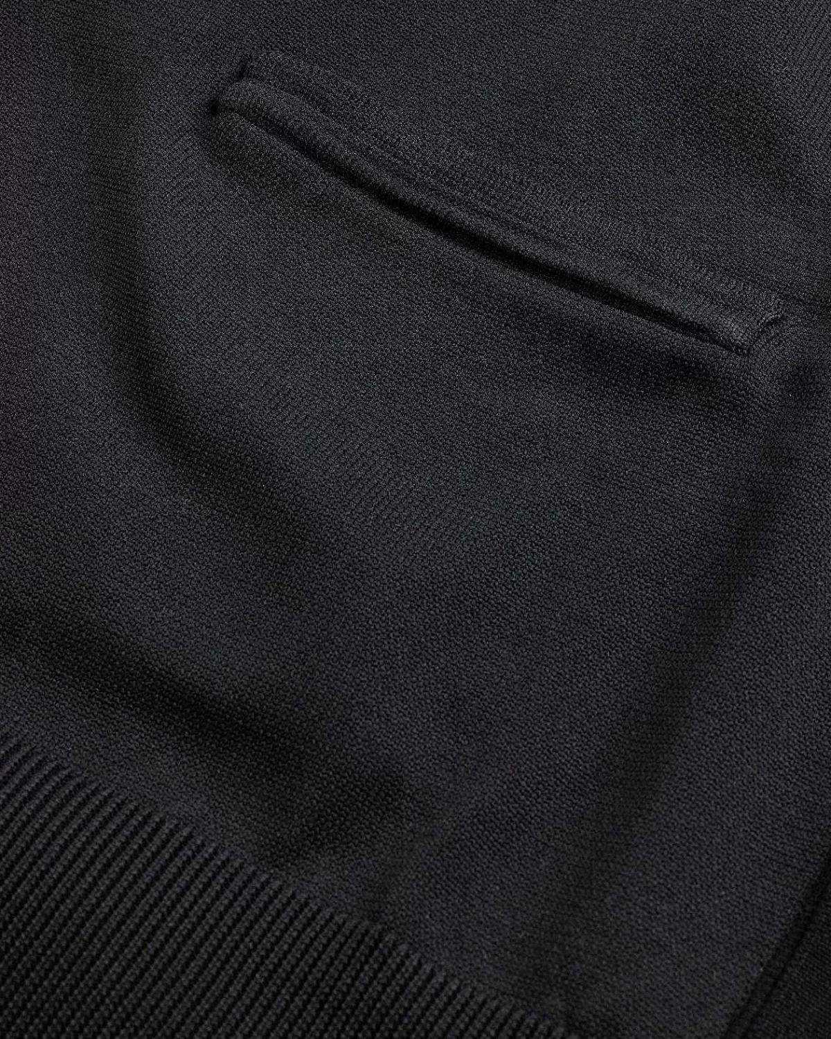 poly_strik_cardigan_sort_9.webp Strik>Highsnobiety HS05 Poly Strik Cardigan Sort