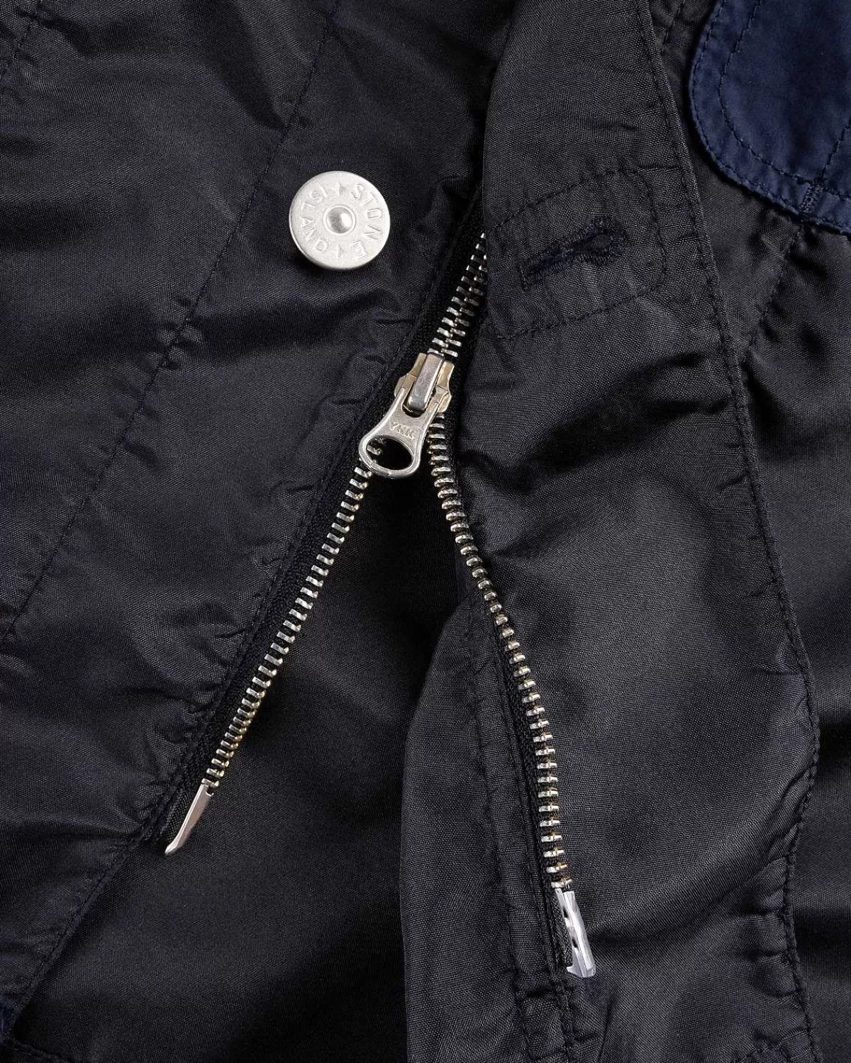 polyester_tela_let_jakke_marinebla_3.webp Overtøj>Stone Island Polyester Tela Let Jakke Marinebla